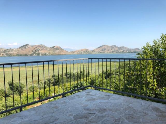 Skadar lake house Bobija