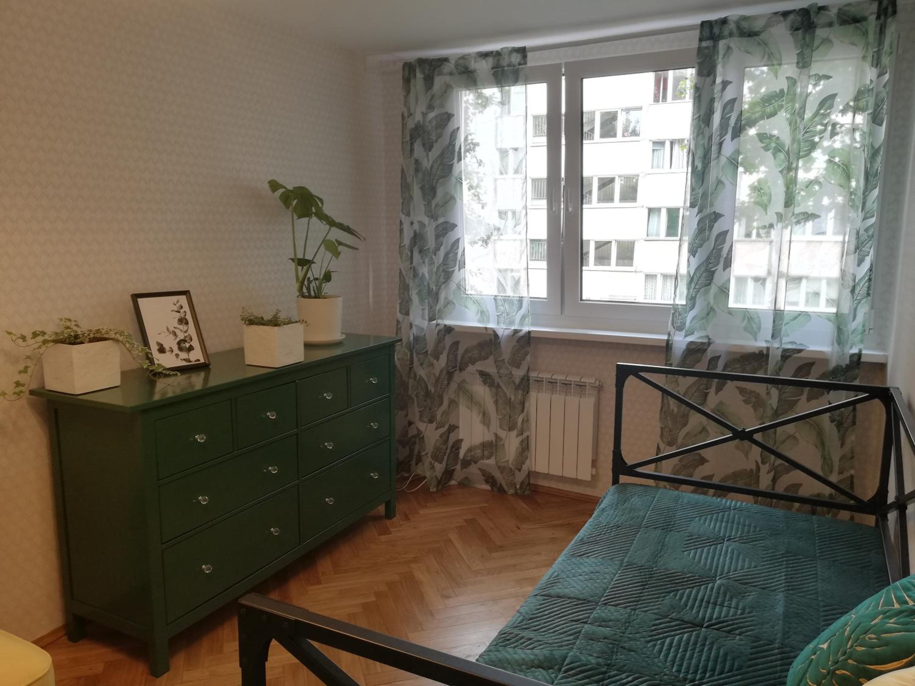 Lemon Tree Apartment