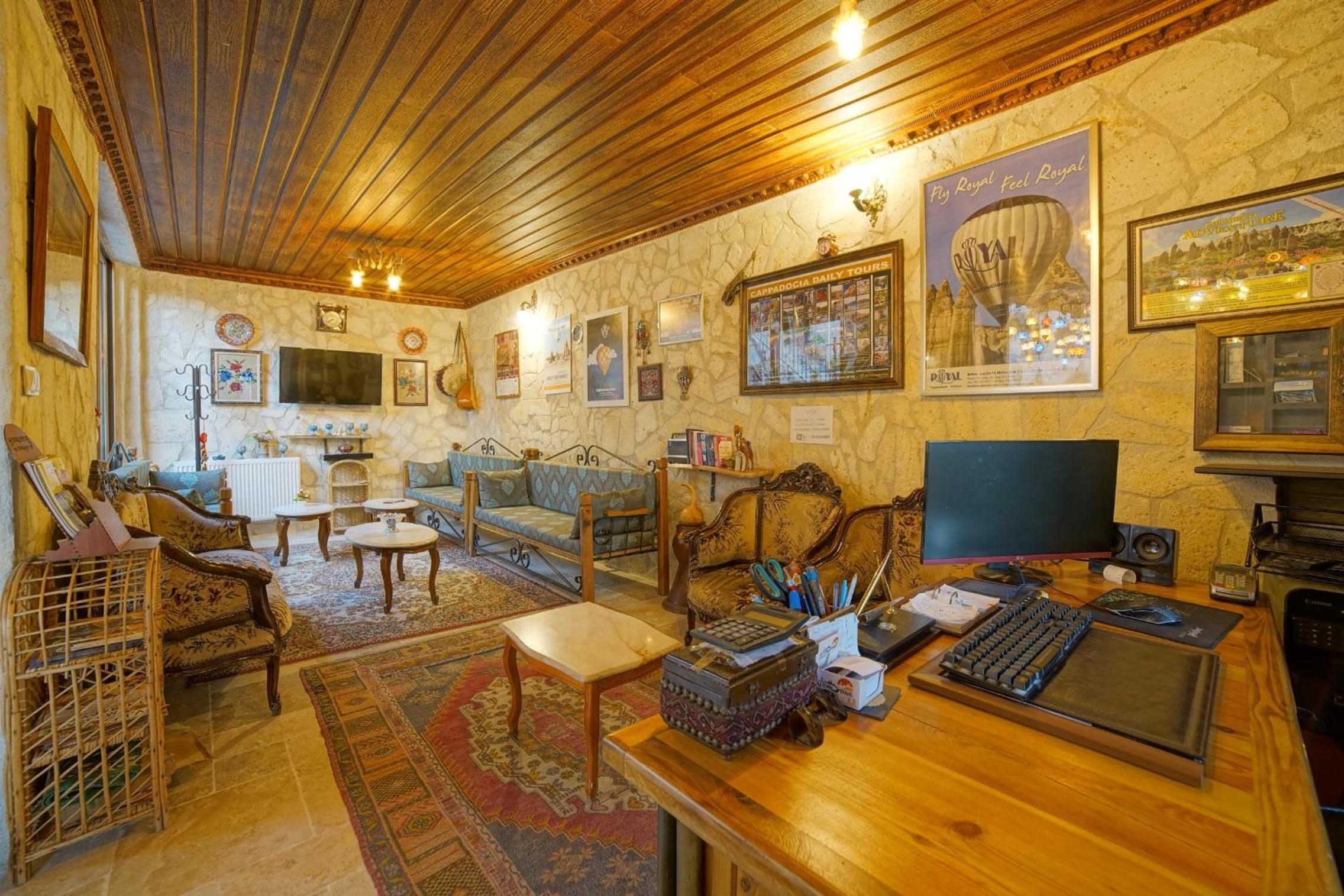 Melek Cave Hotel - Image 14