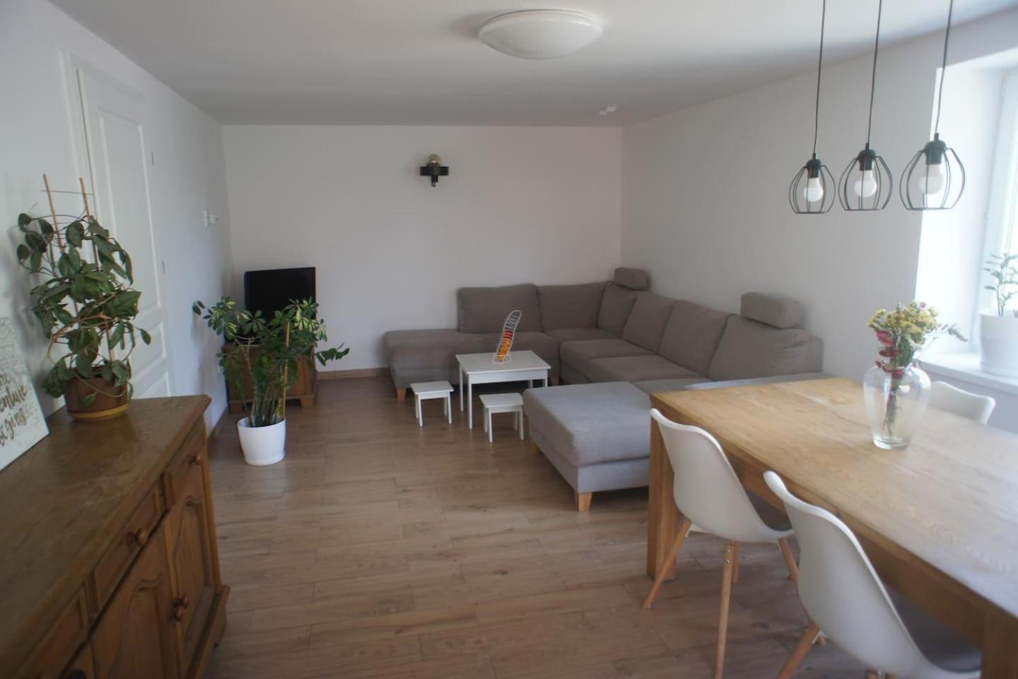 Apartament Biały Domek