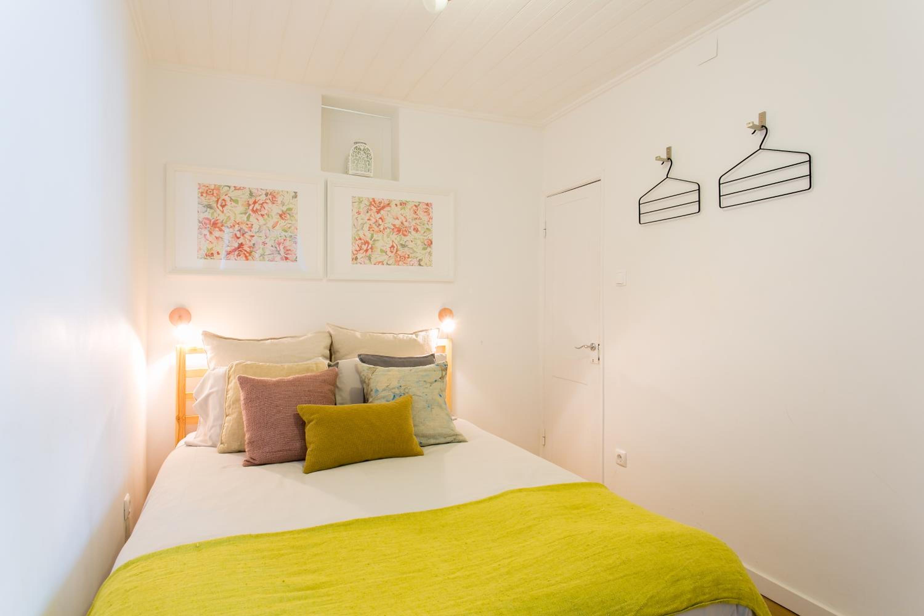 Green Street - lovely historic center apartment