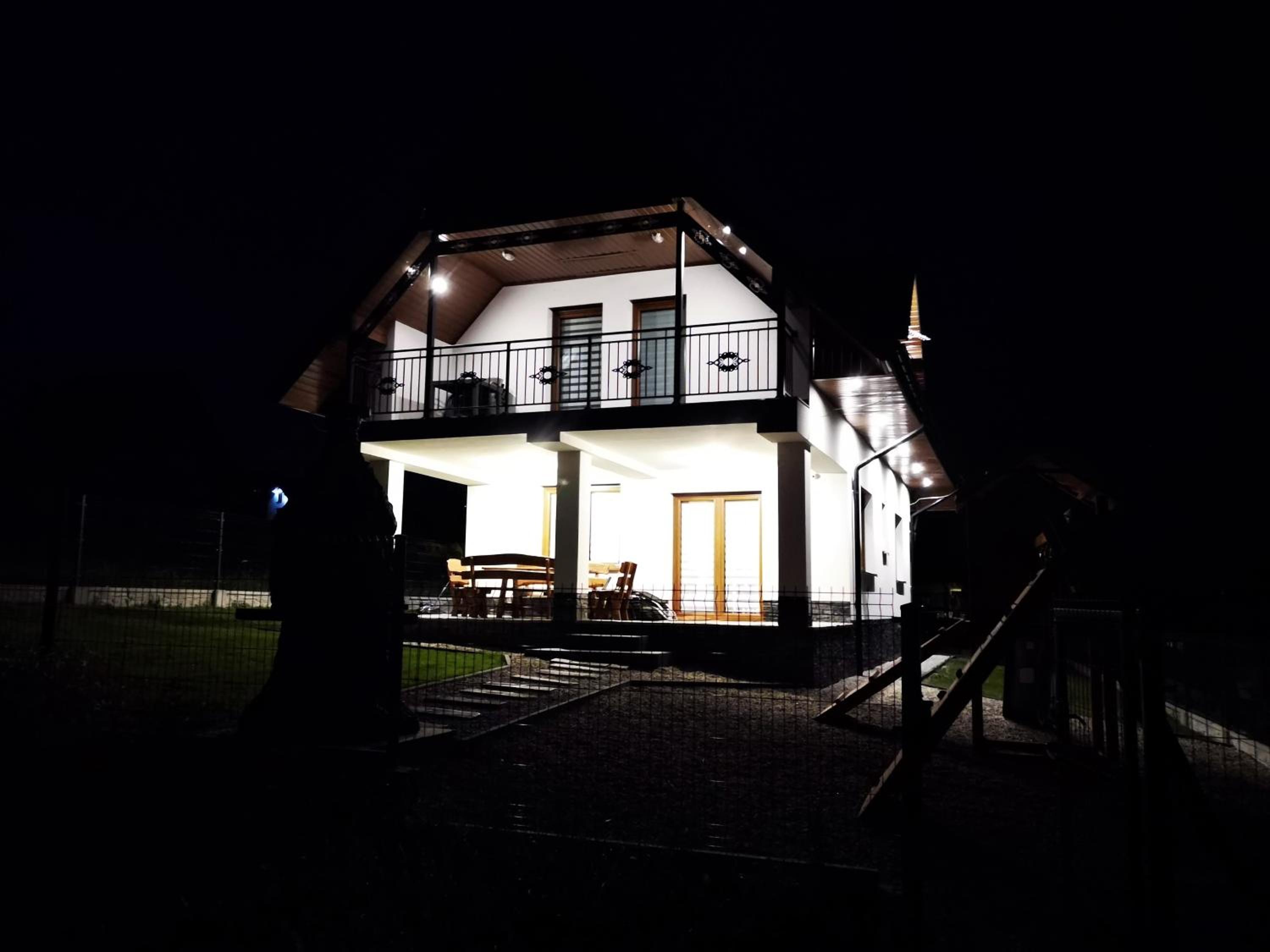 DOMEK W GÓRACH I NAD JEZIOREM CZORSZTYŃSKIM view 3