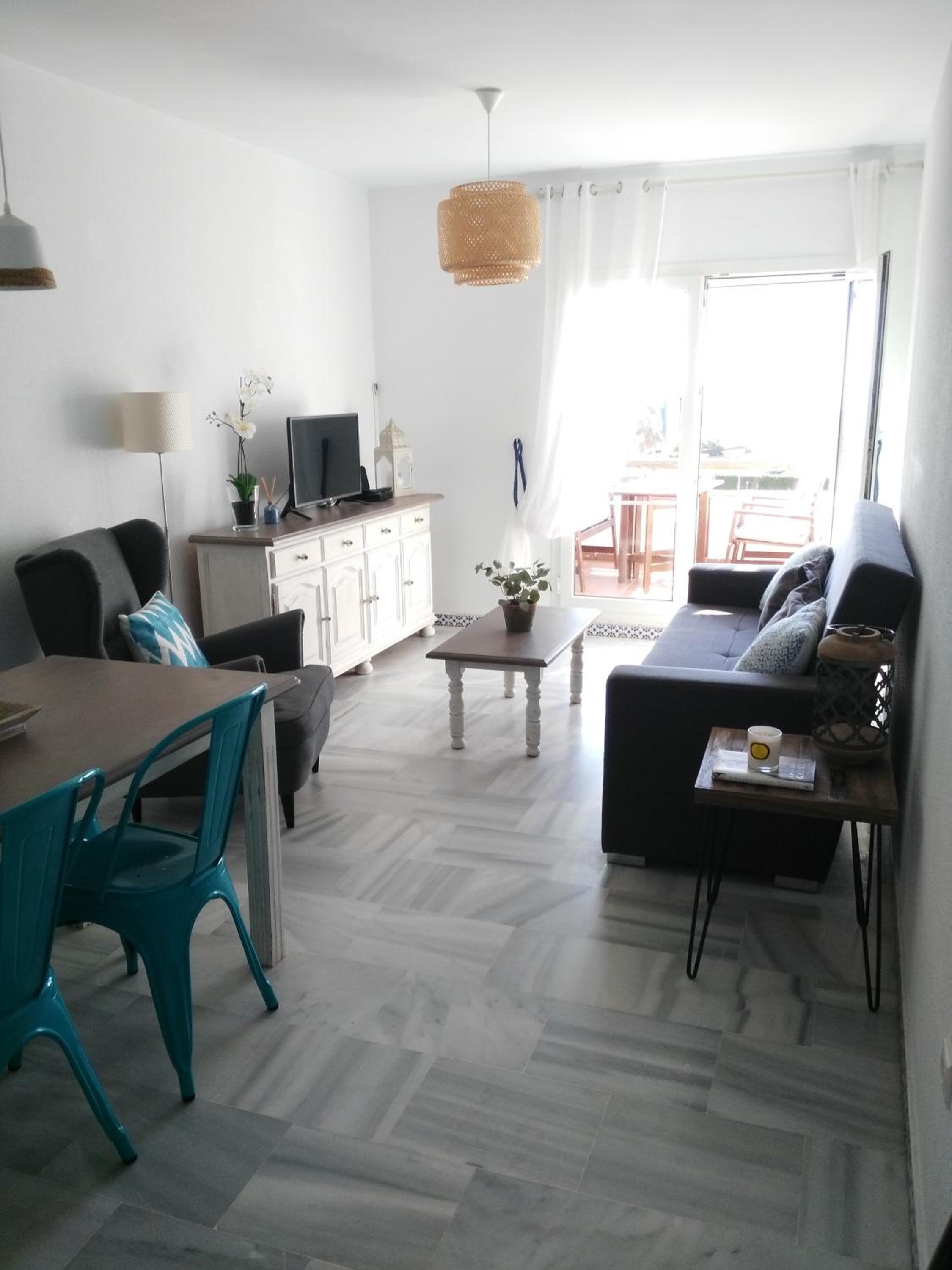 Precioso apartamento en primera línea de playa de la Barrosa photo 4
