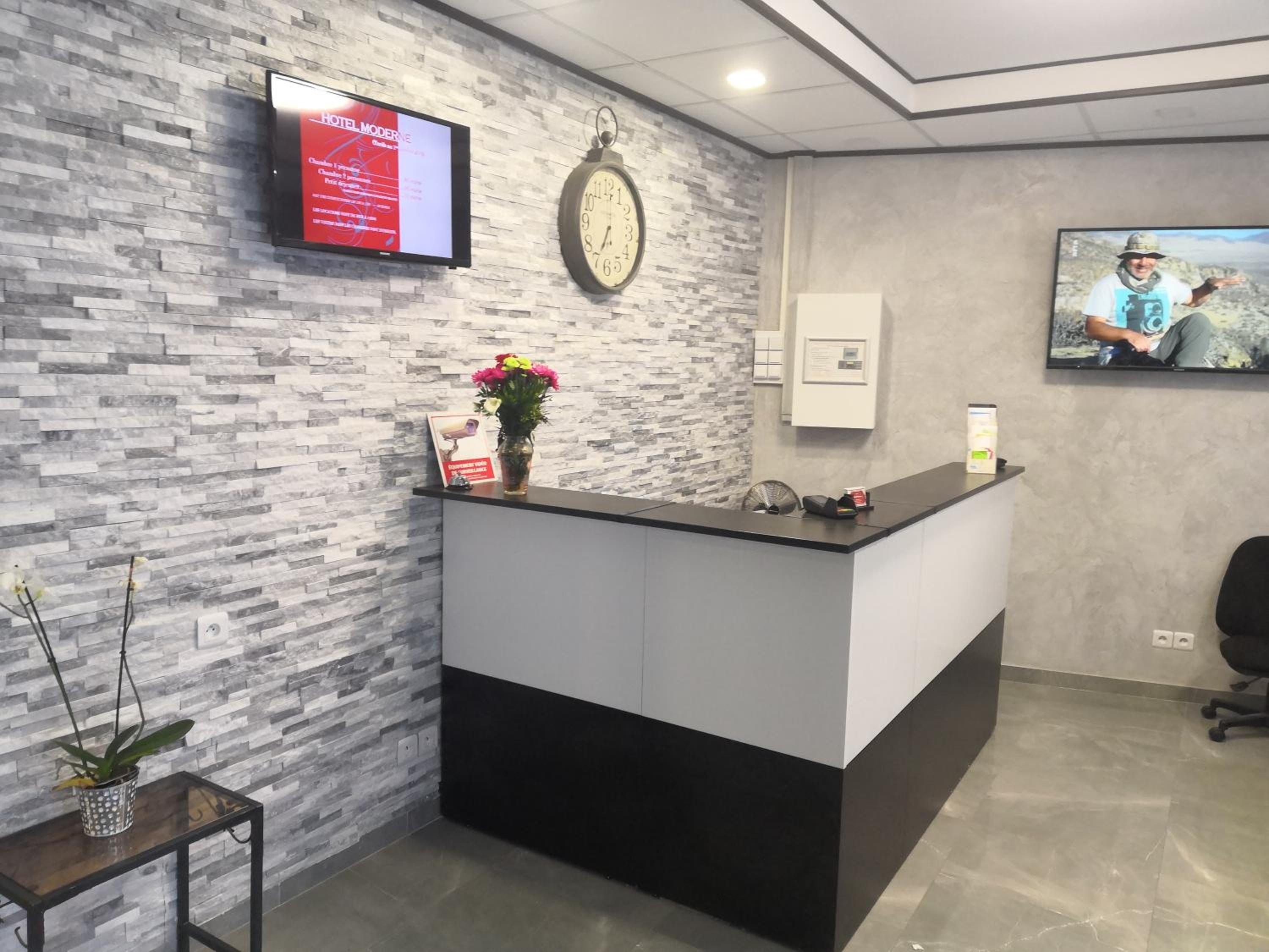 hotel reception