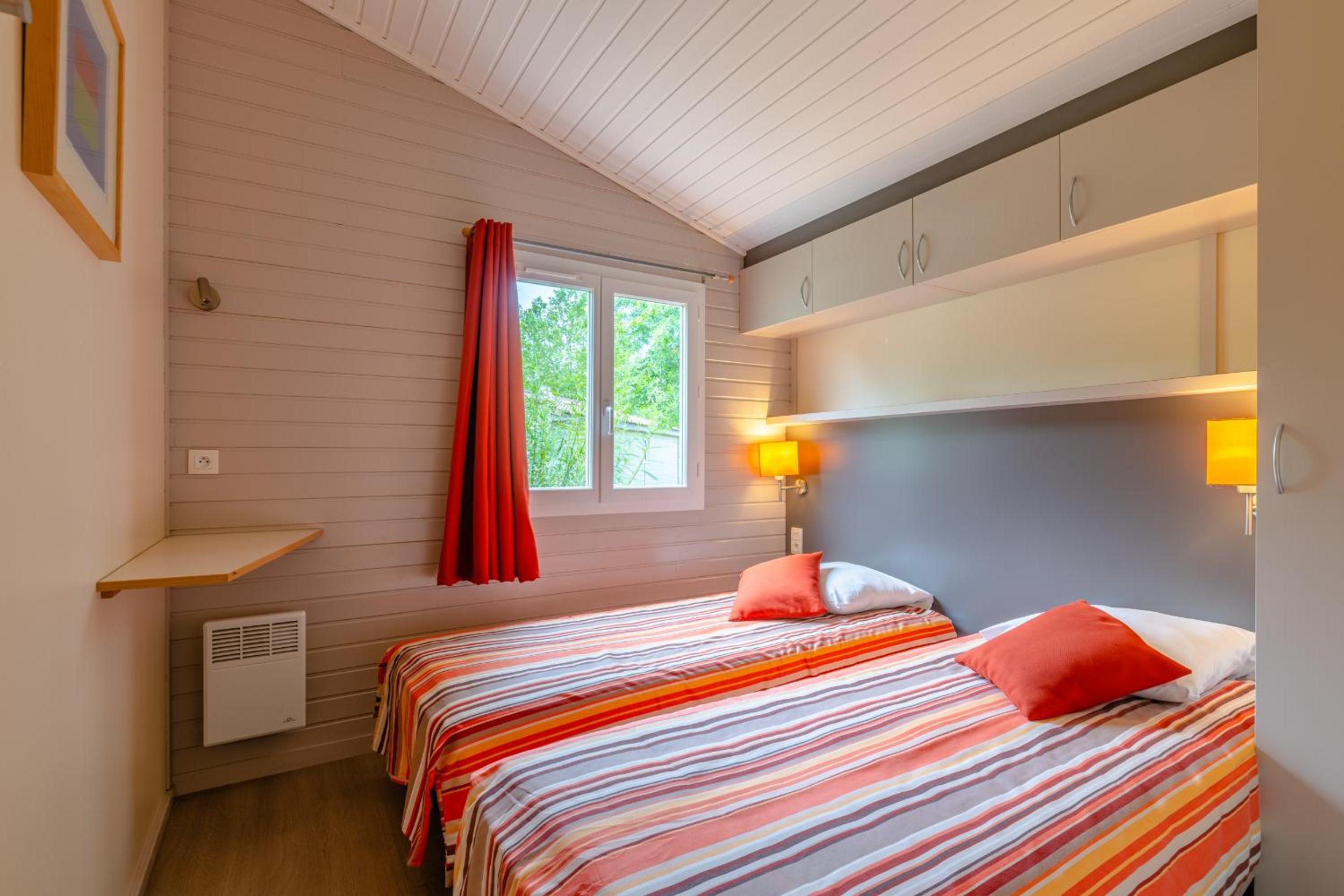 Lagrange Grand Bleu Vacances – Port Lalande Residence