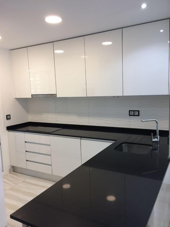 Exclusive new apartment on the beach photo 5