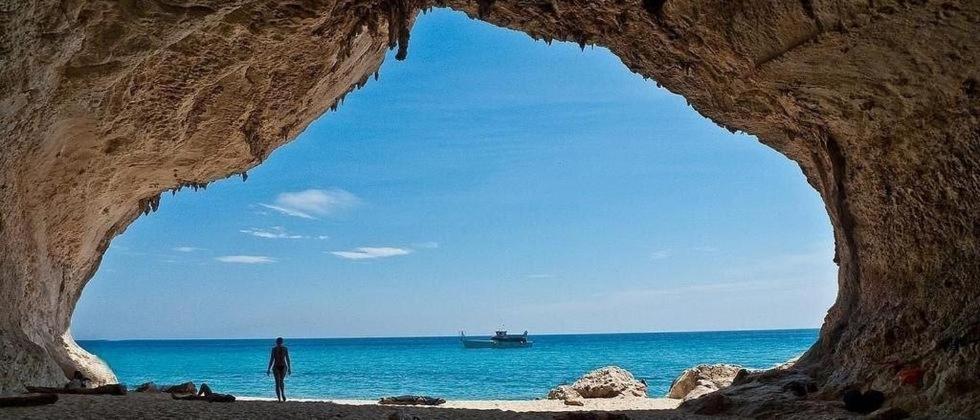 VILLA A 200 METRI DALLA SPIAGGIA