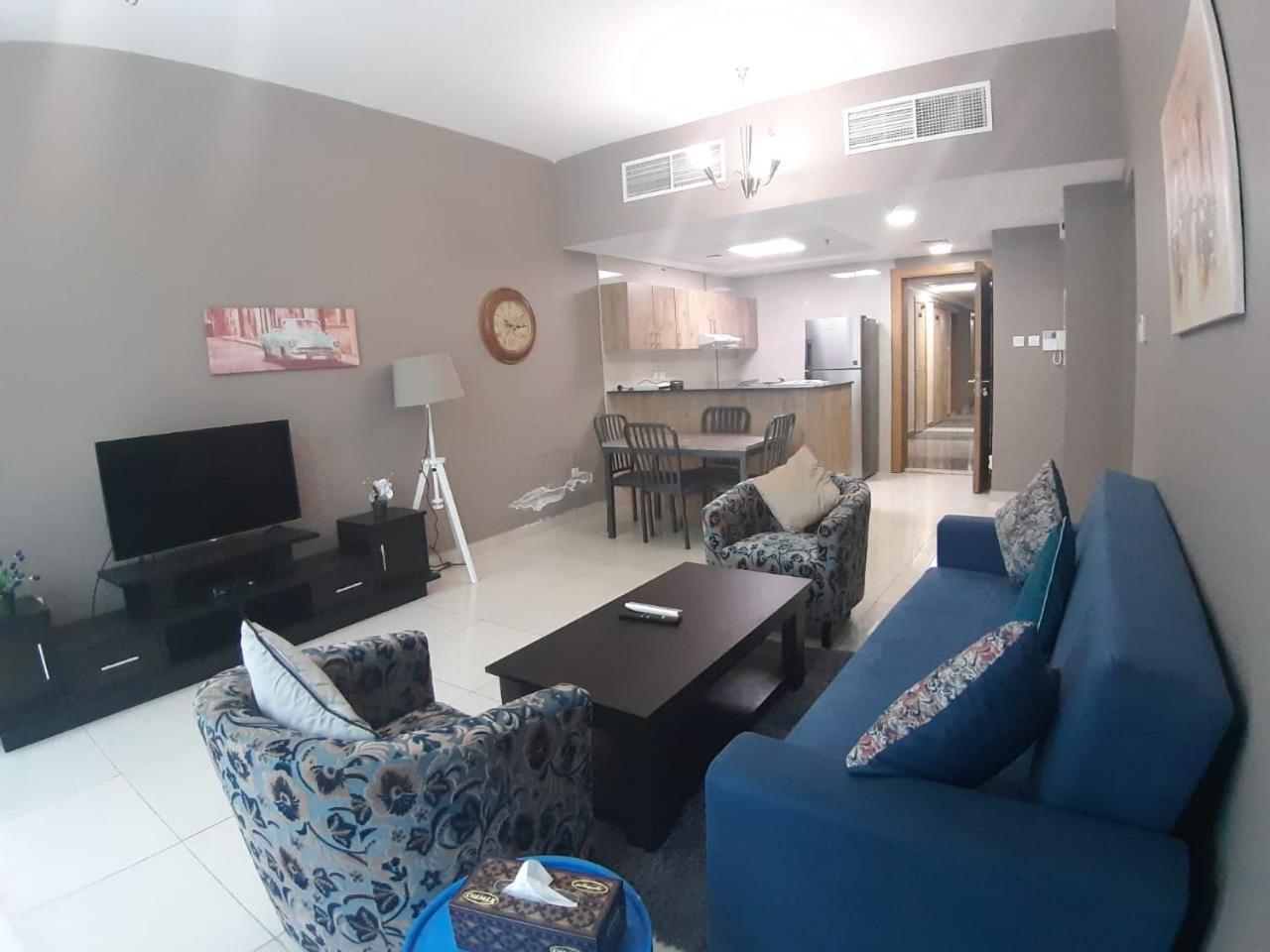 Golden Stay Vacation Homes continental tower marina