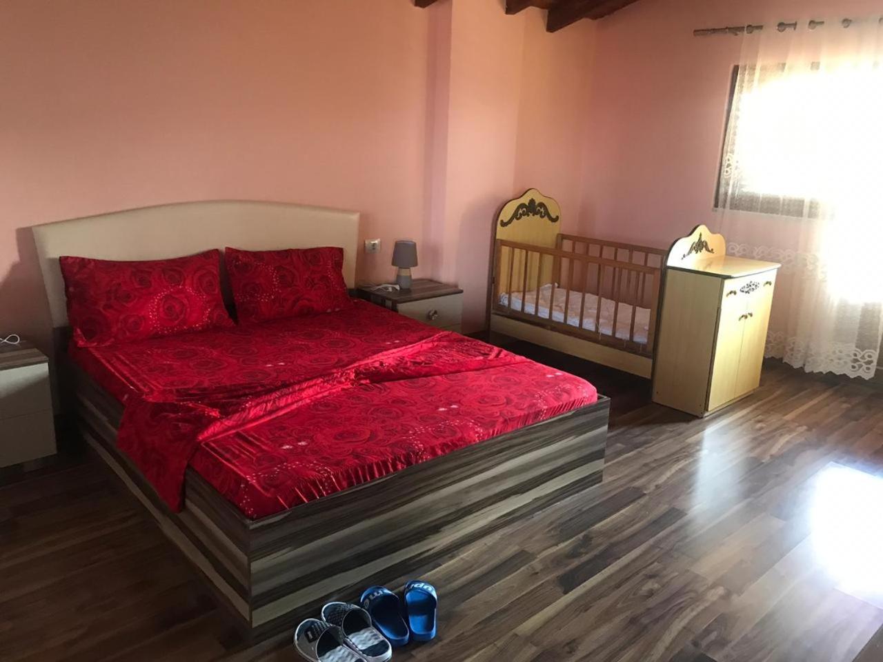 SARA'S VILLA