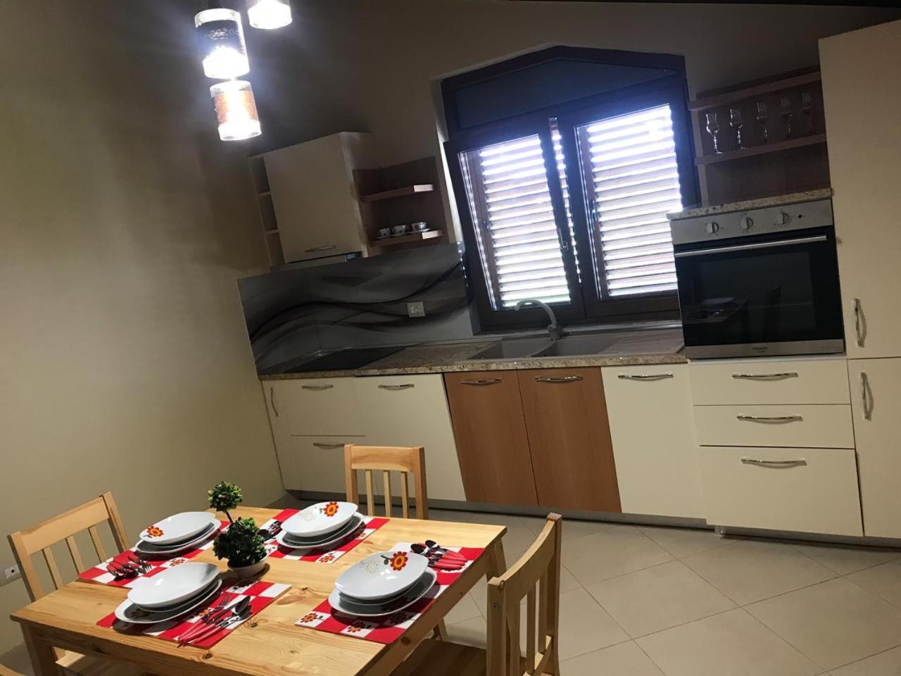 SARA'S VILLA