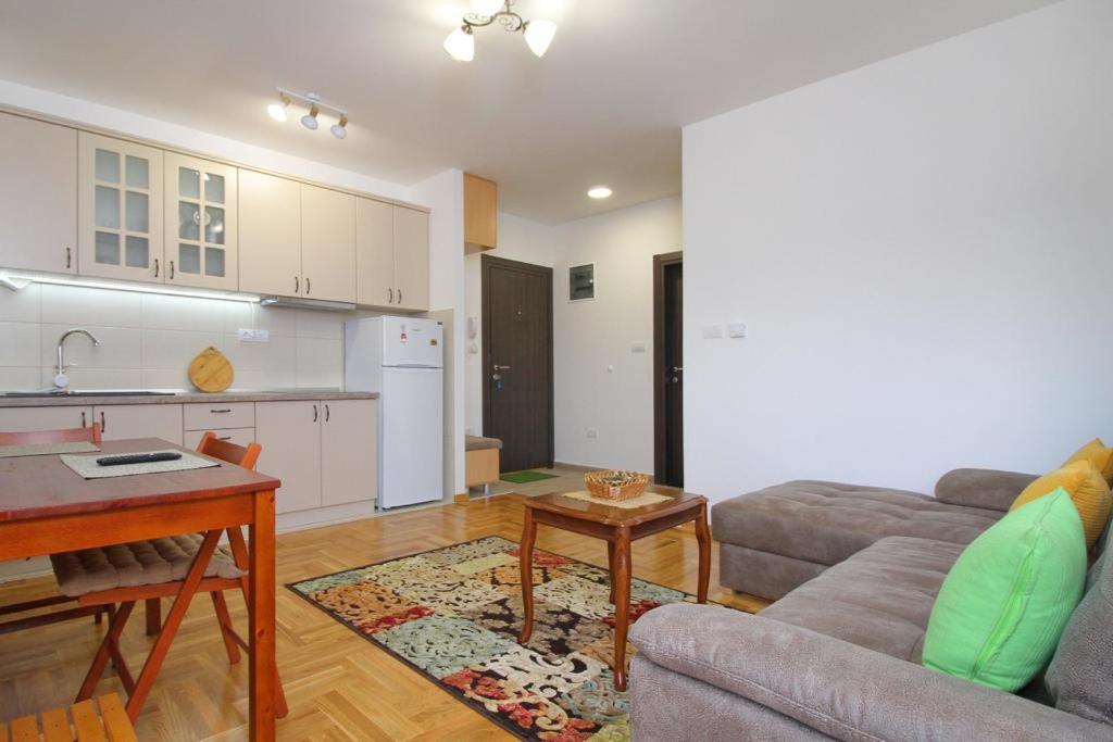Apartmani Nada