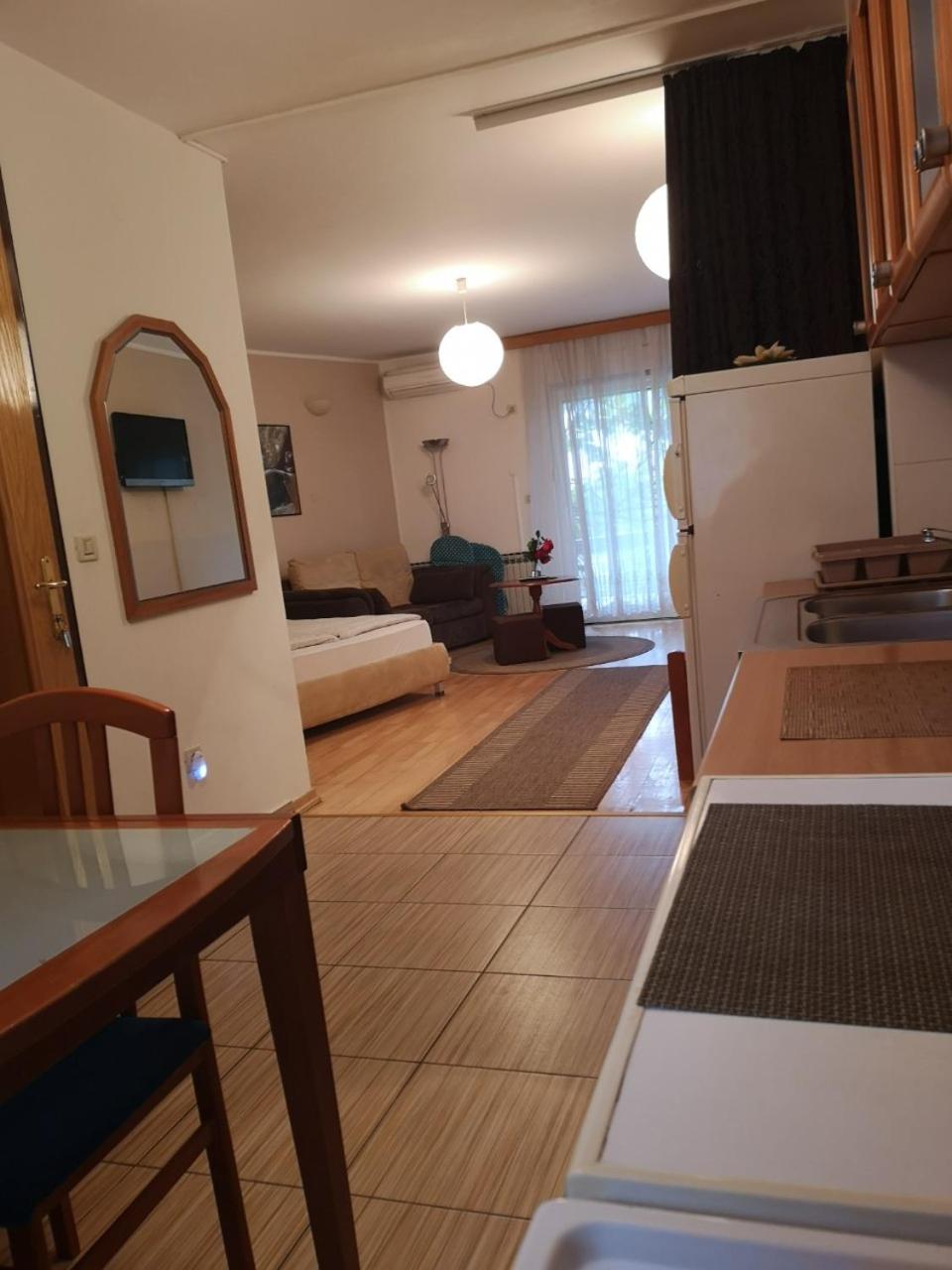 Elite Guest House