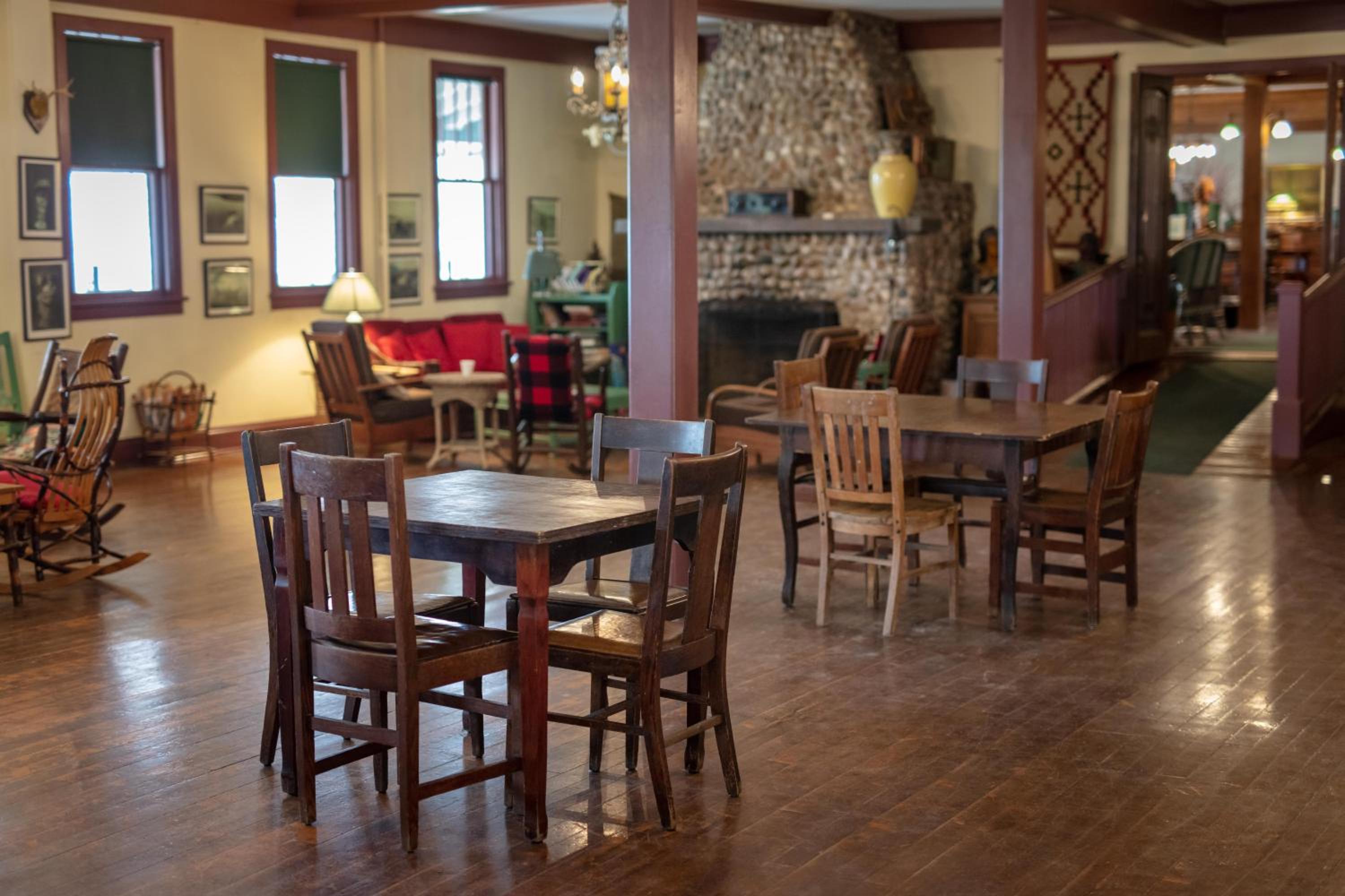 restaurant