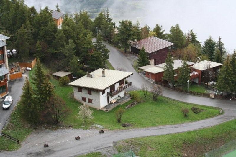 Rdc Chalet view 5
