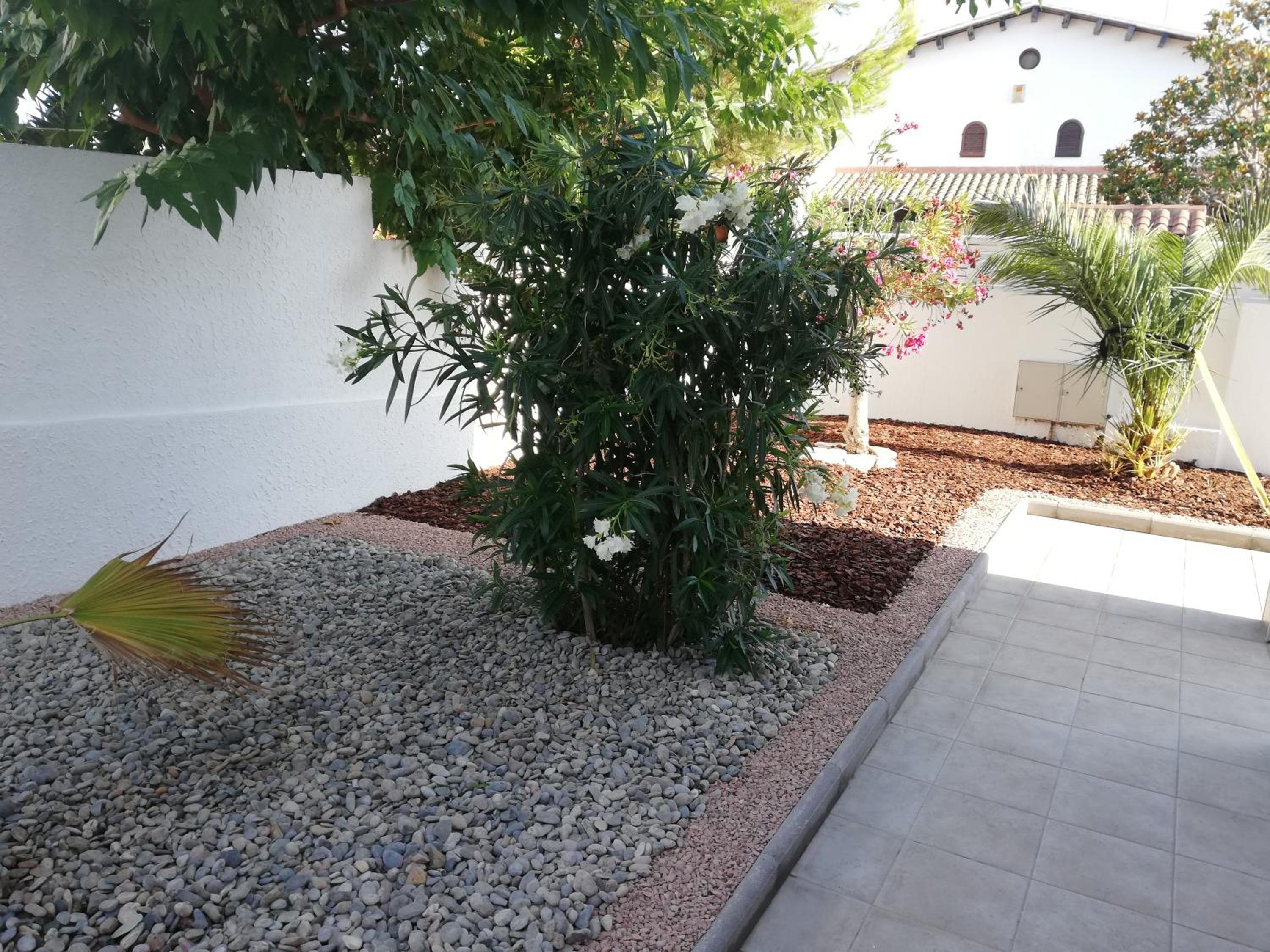 Photo 48