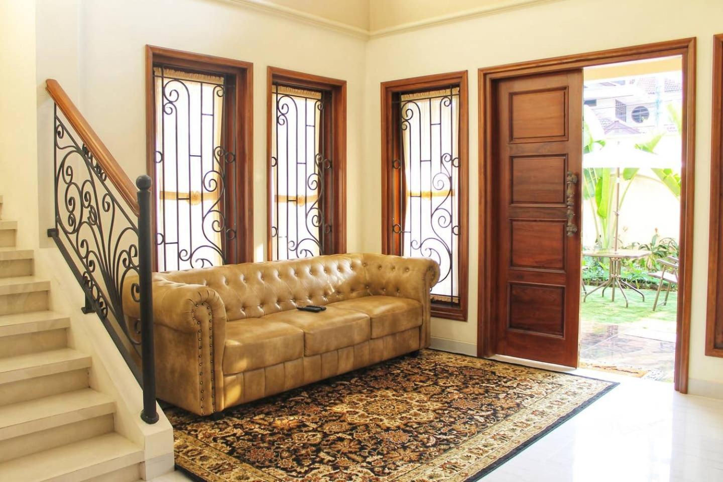 Fernasya House