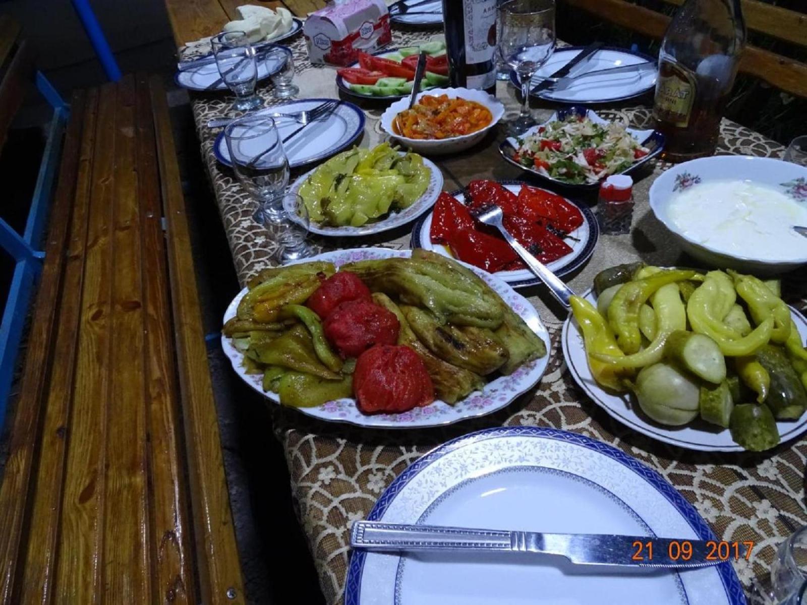 Aghasu Tun B&B