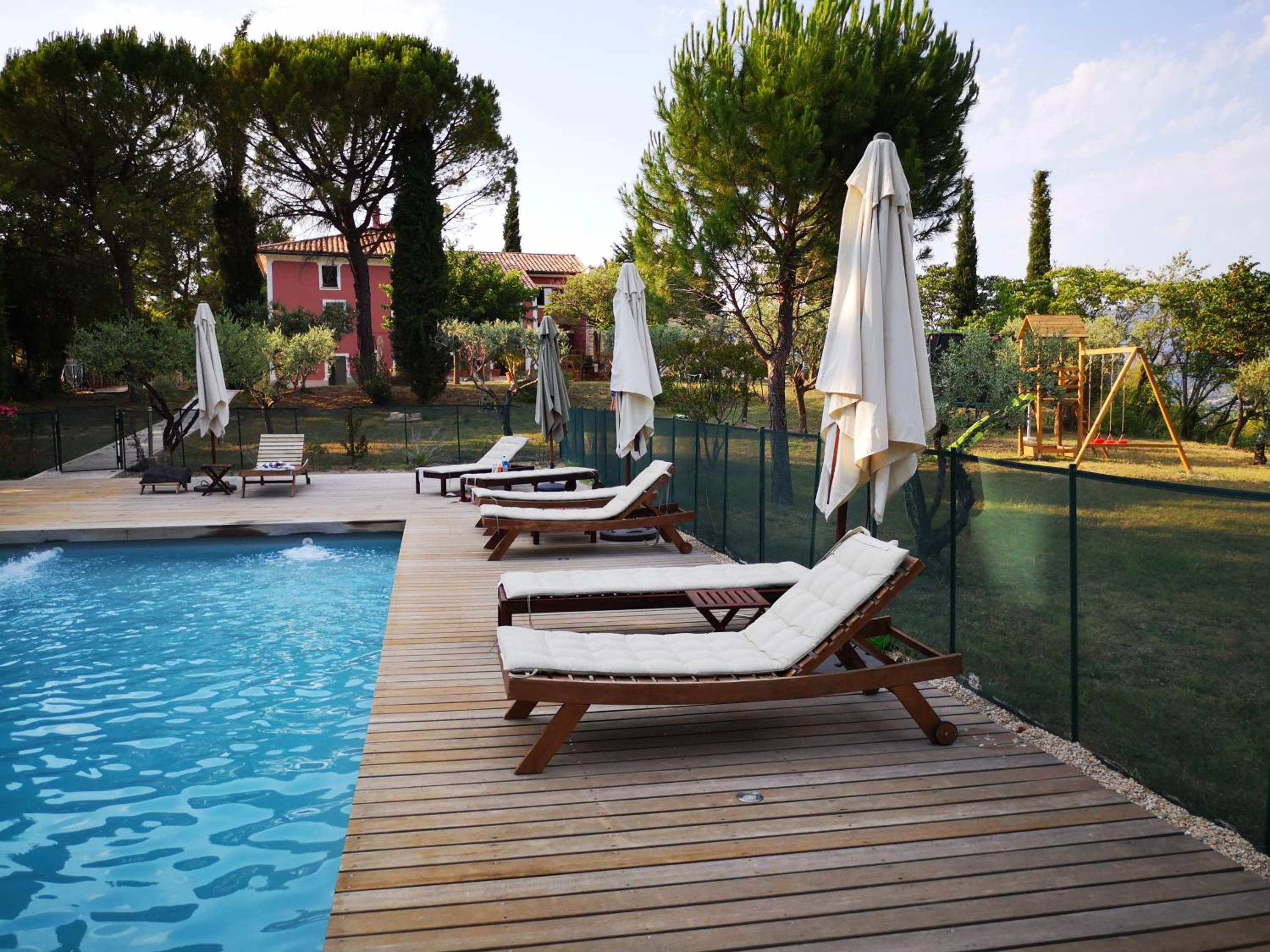 swimming pool