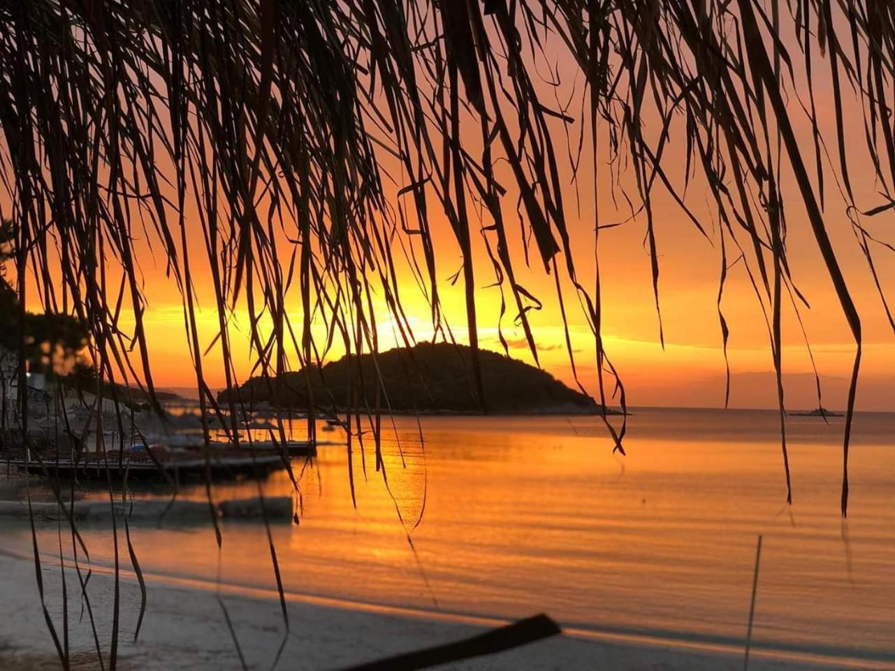 Seaside Cabin Ksamil