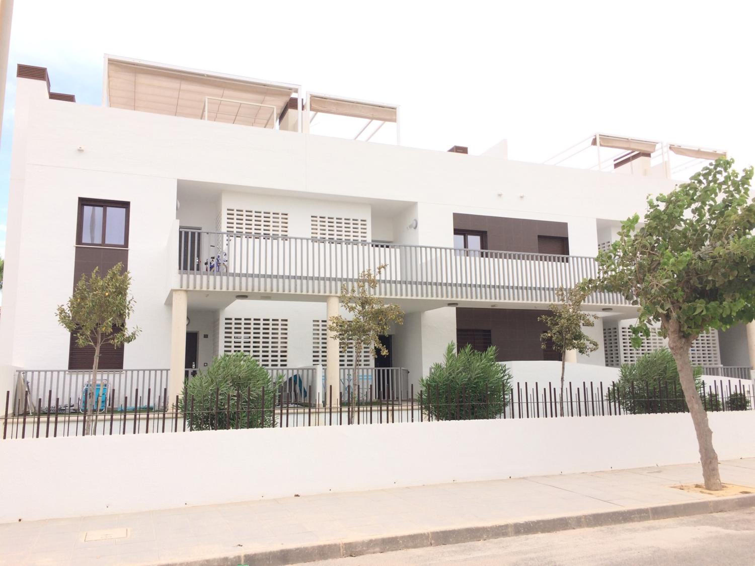 Exclusive new apartment on the beach photo 3