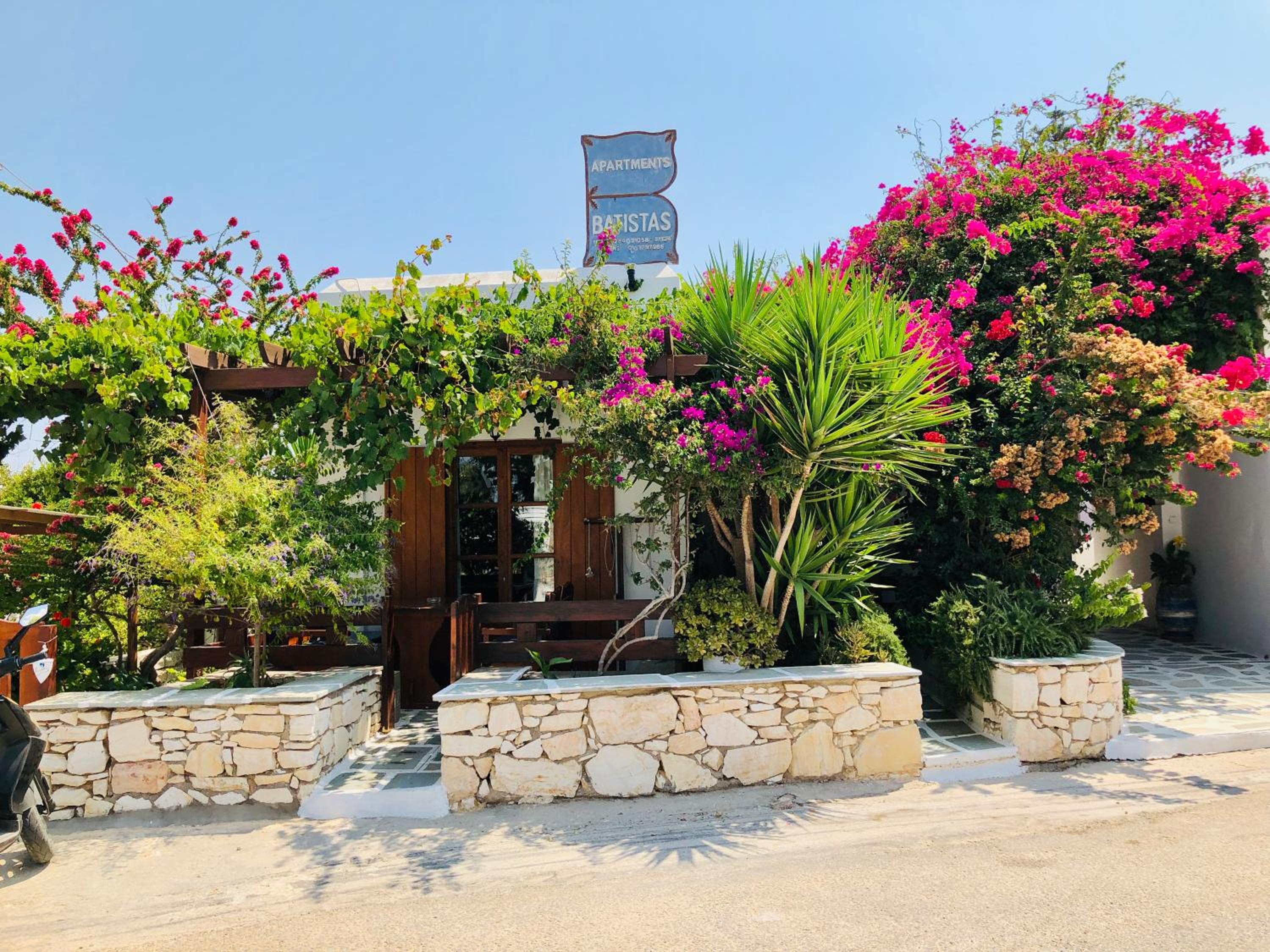 Batistas Apartments