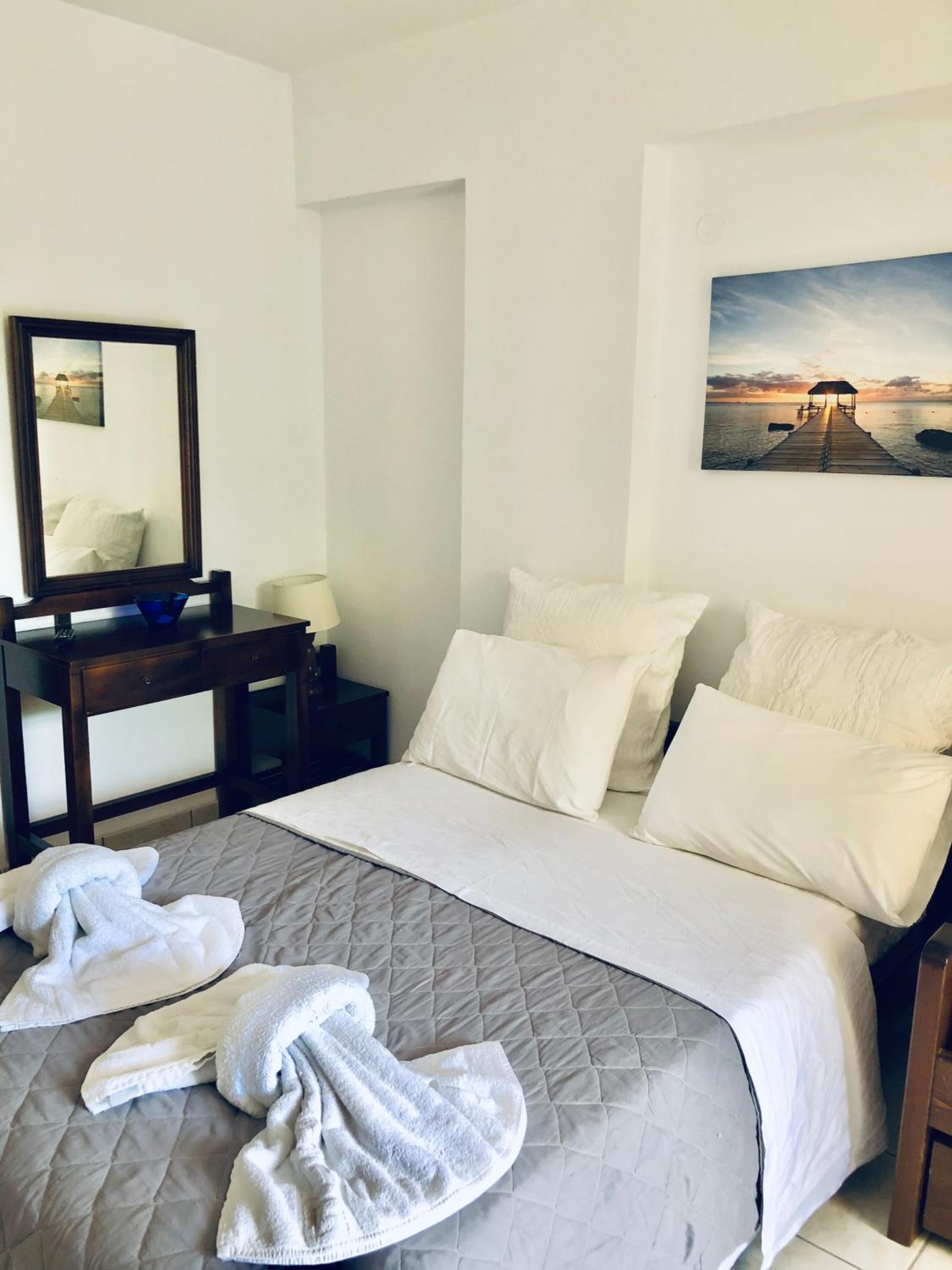 Batistas Apartments