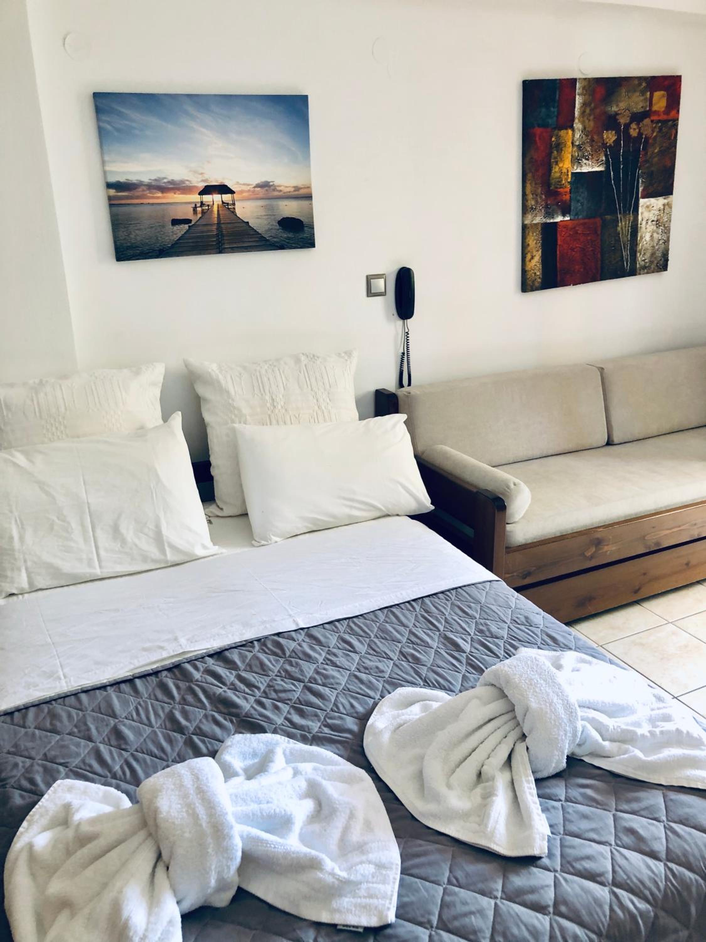 Batistas Apartments