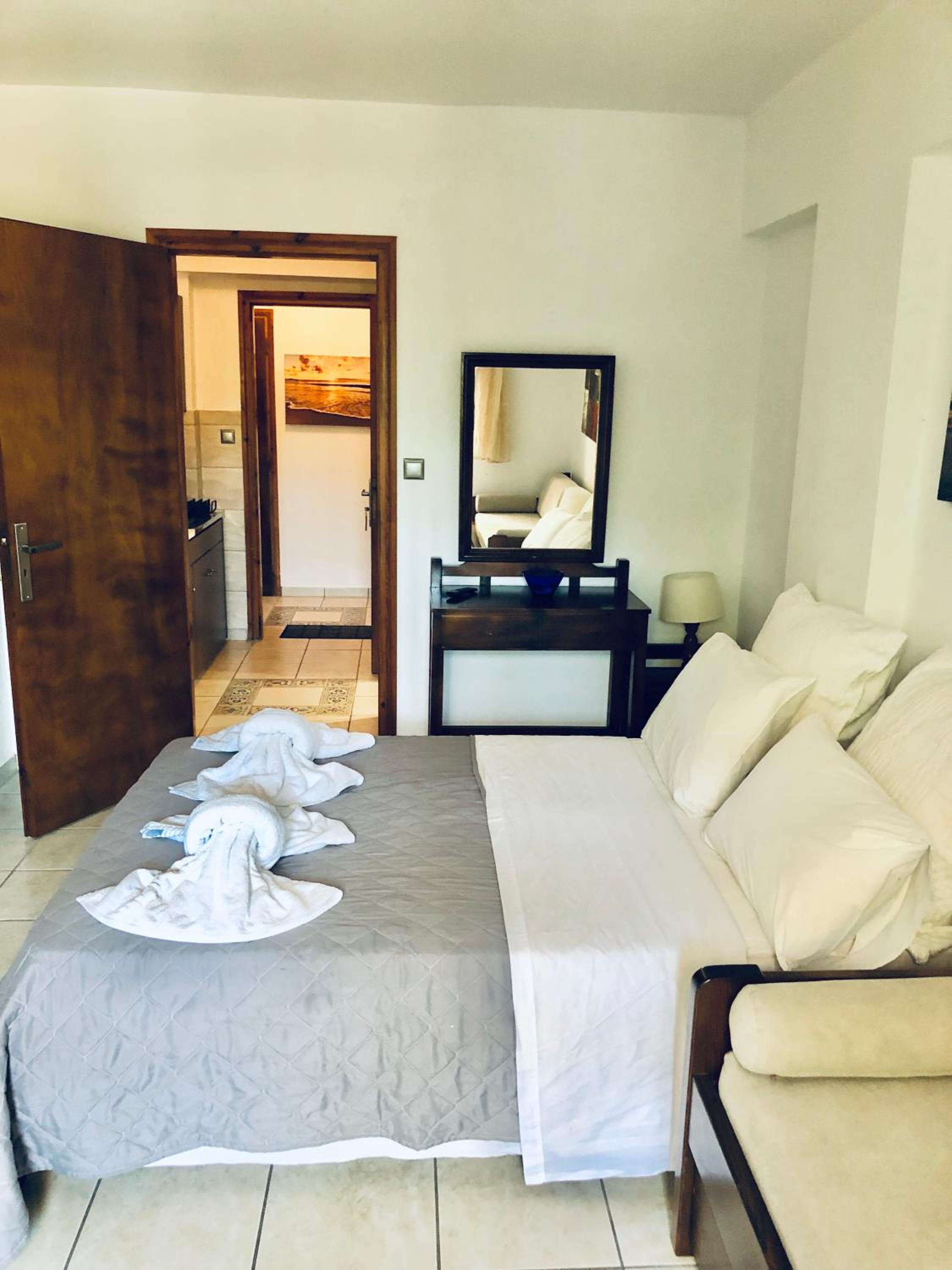 Batistas Apartments