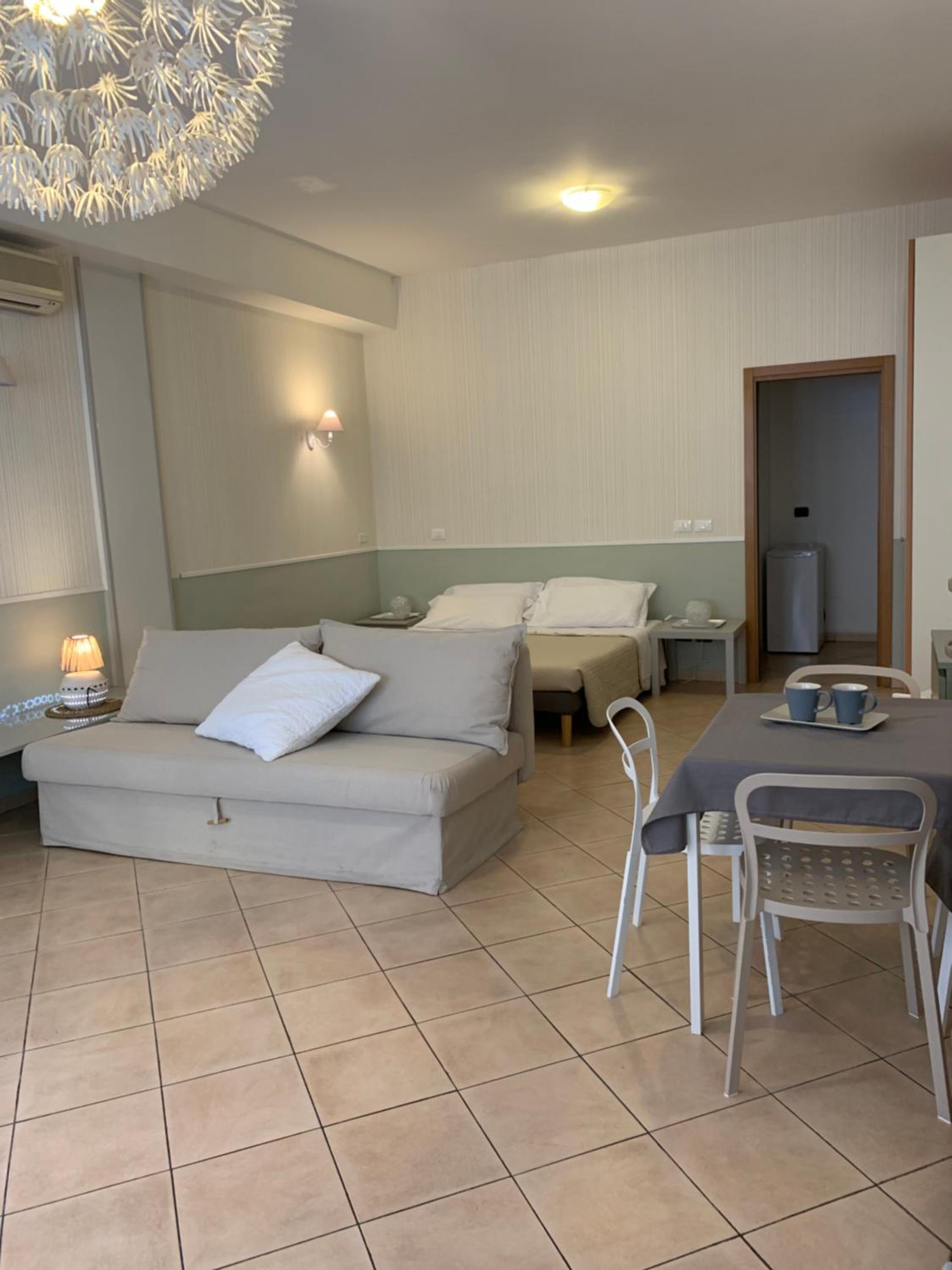 BED in BO Porta San Donato view 4