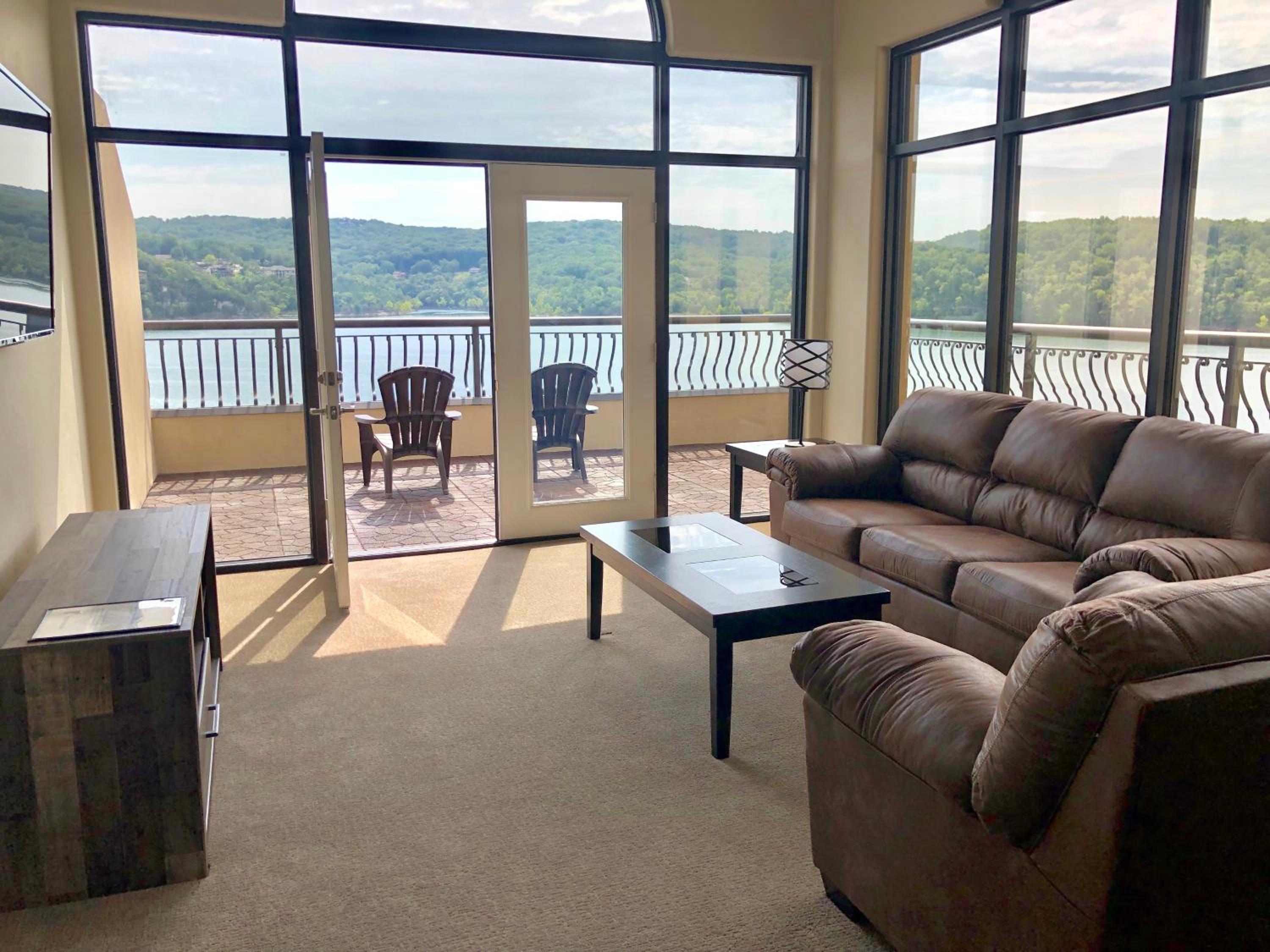 D'Monaco Resort Condos on Table Rock Lake - Property Image 3