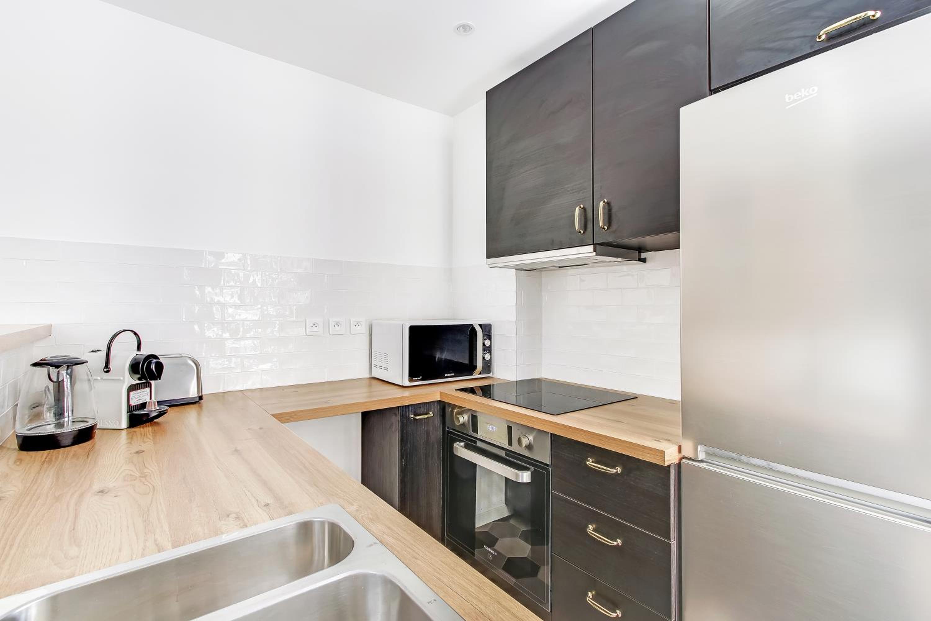 Pick A Flat's Apartment in Le Marais - Rue Saint Apoline
