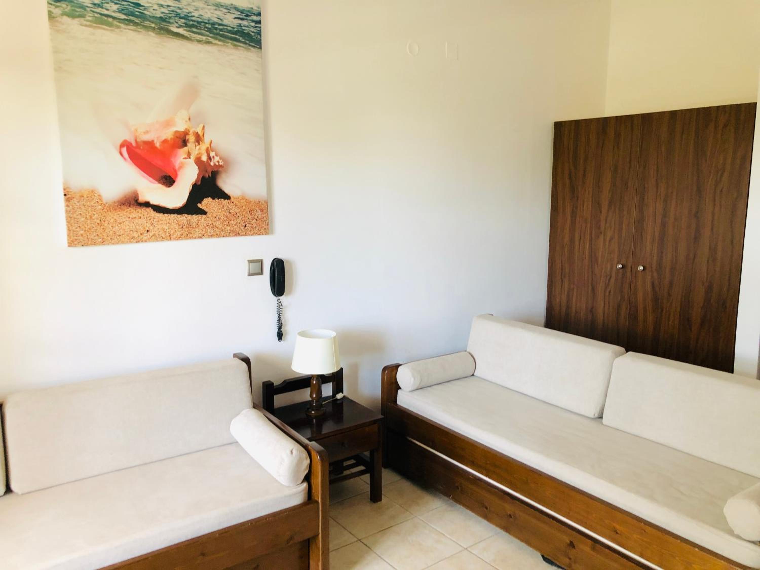 Batistas Apartments