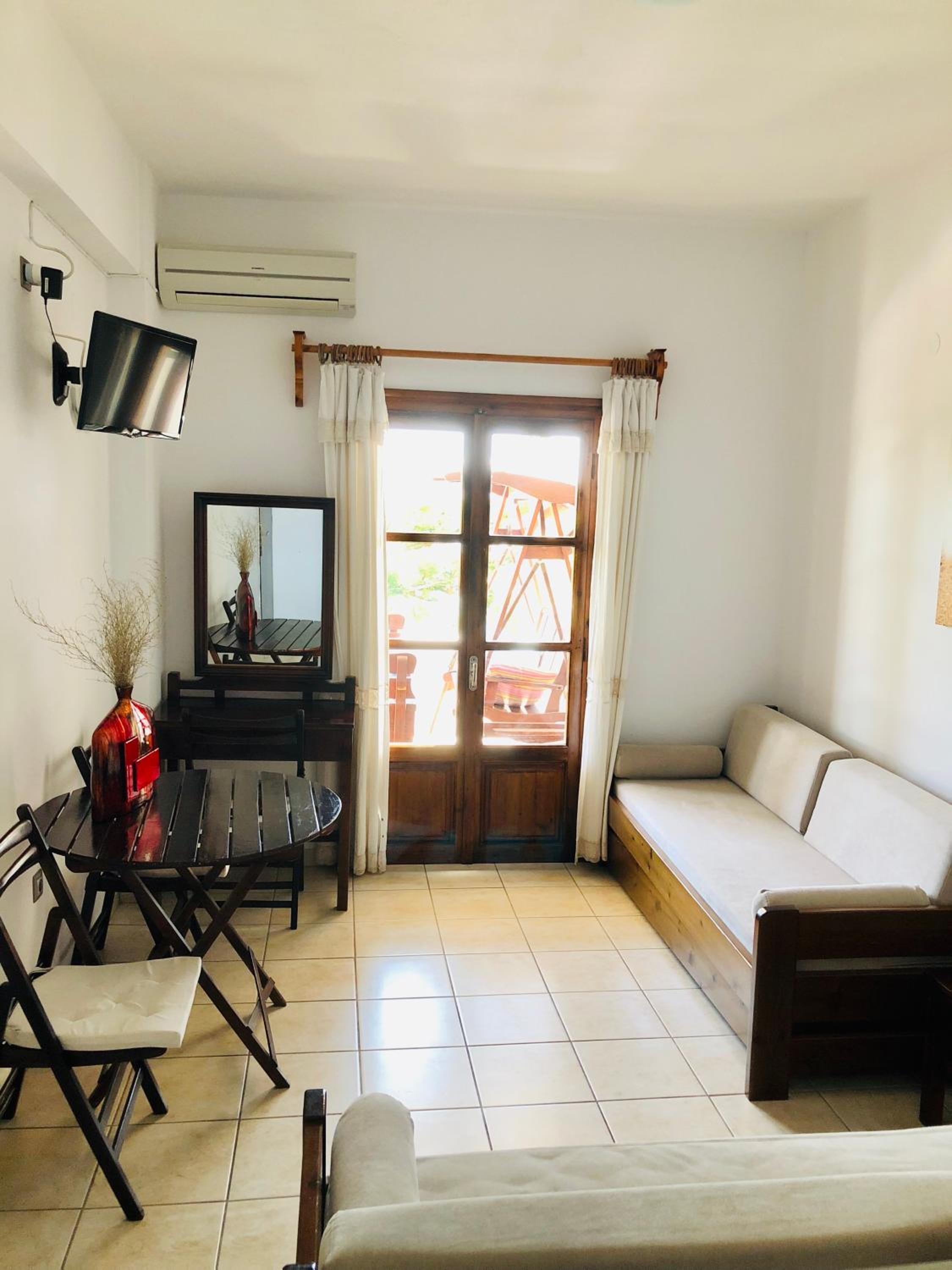Batistas Apartments