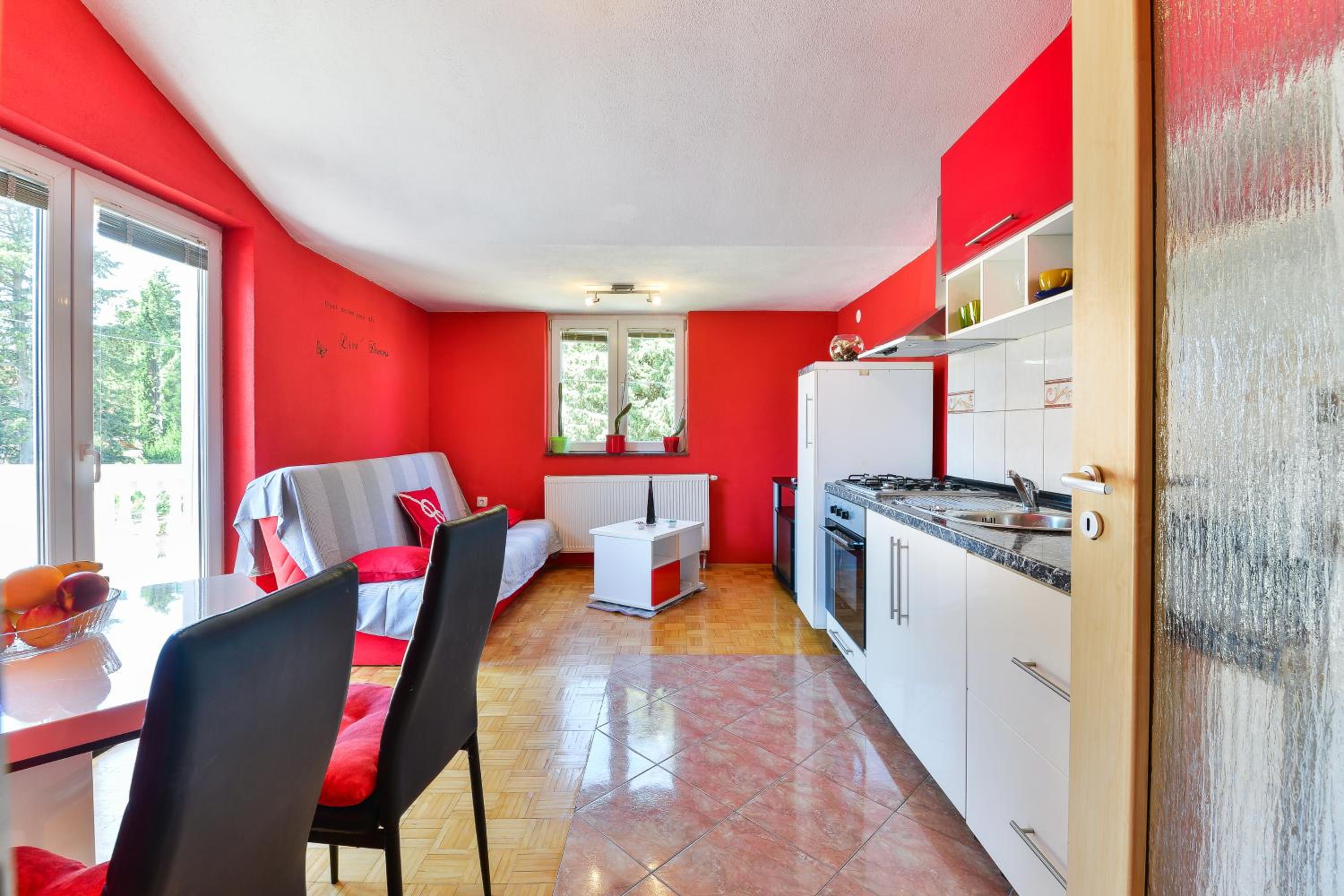 Apartments Crno