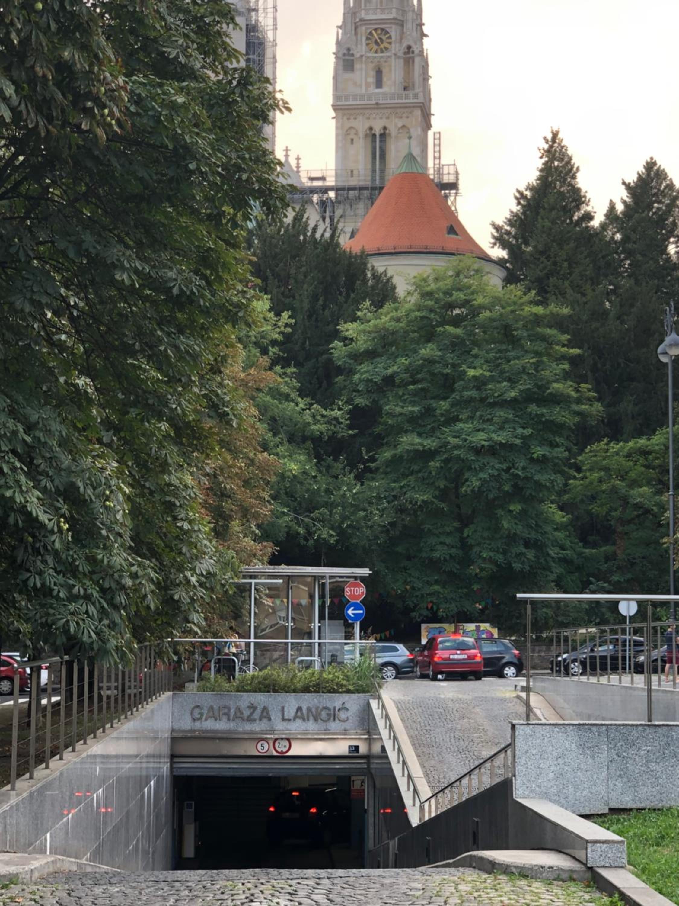 Studio Ban Zagreb view 3