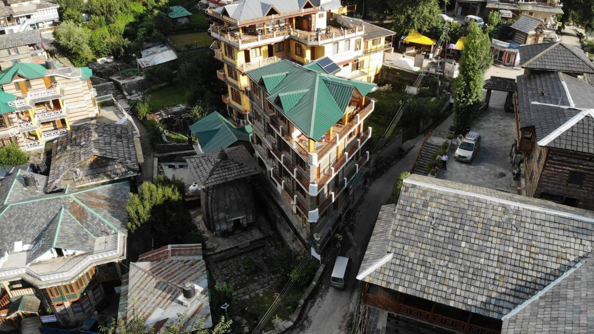 Robinhood Travel Hostel view 5