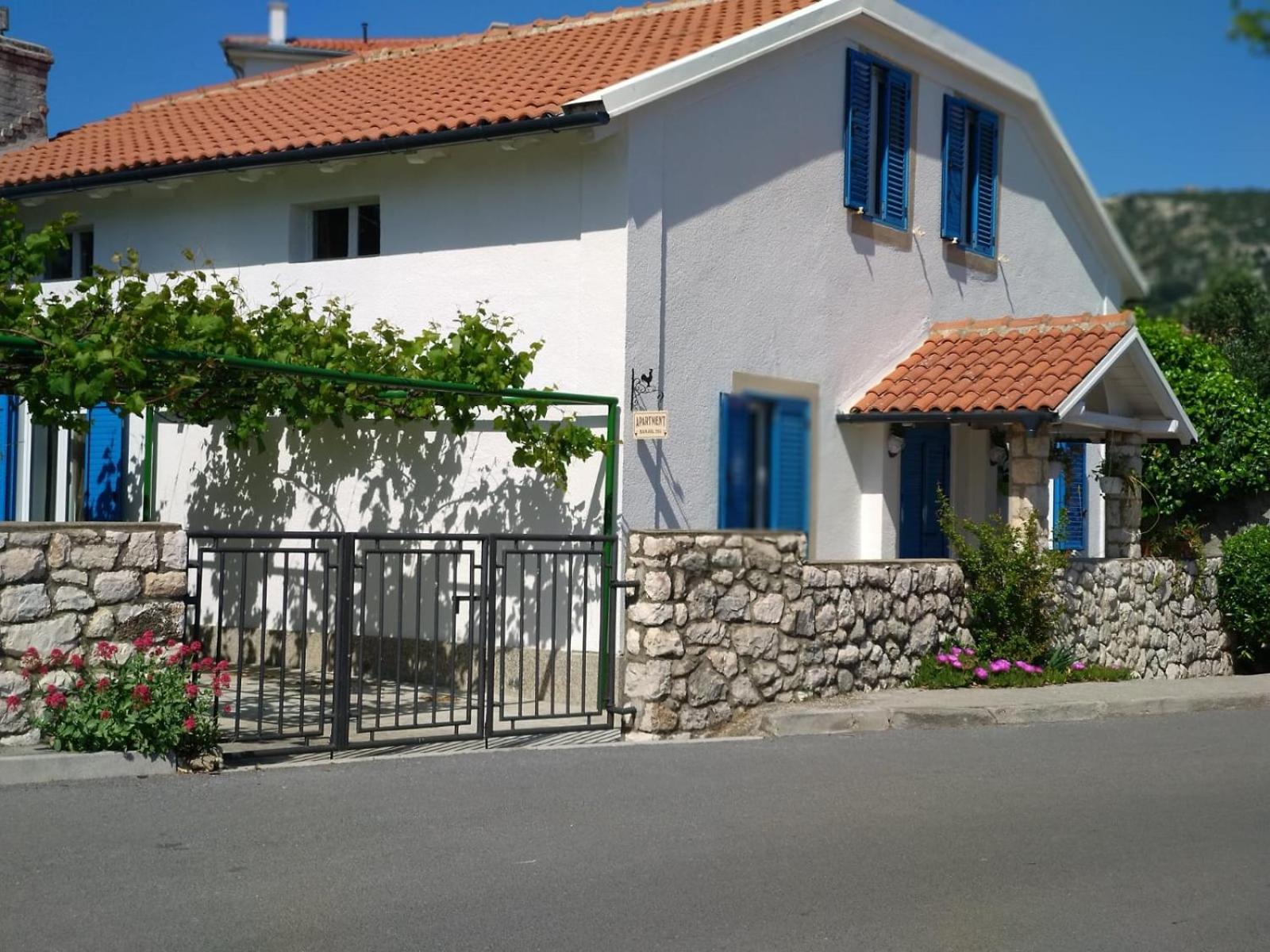 Seaside Villa Katrine view 3