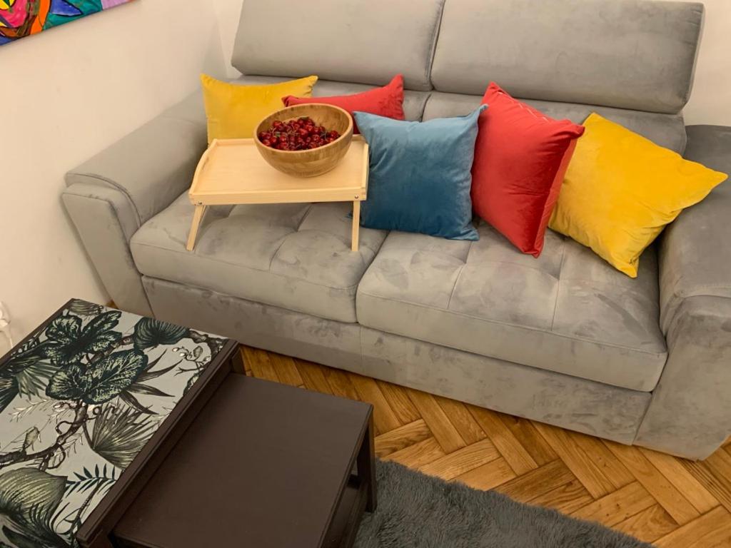 Charming studio apartment in the heart of the Jewish District! view 4