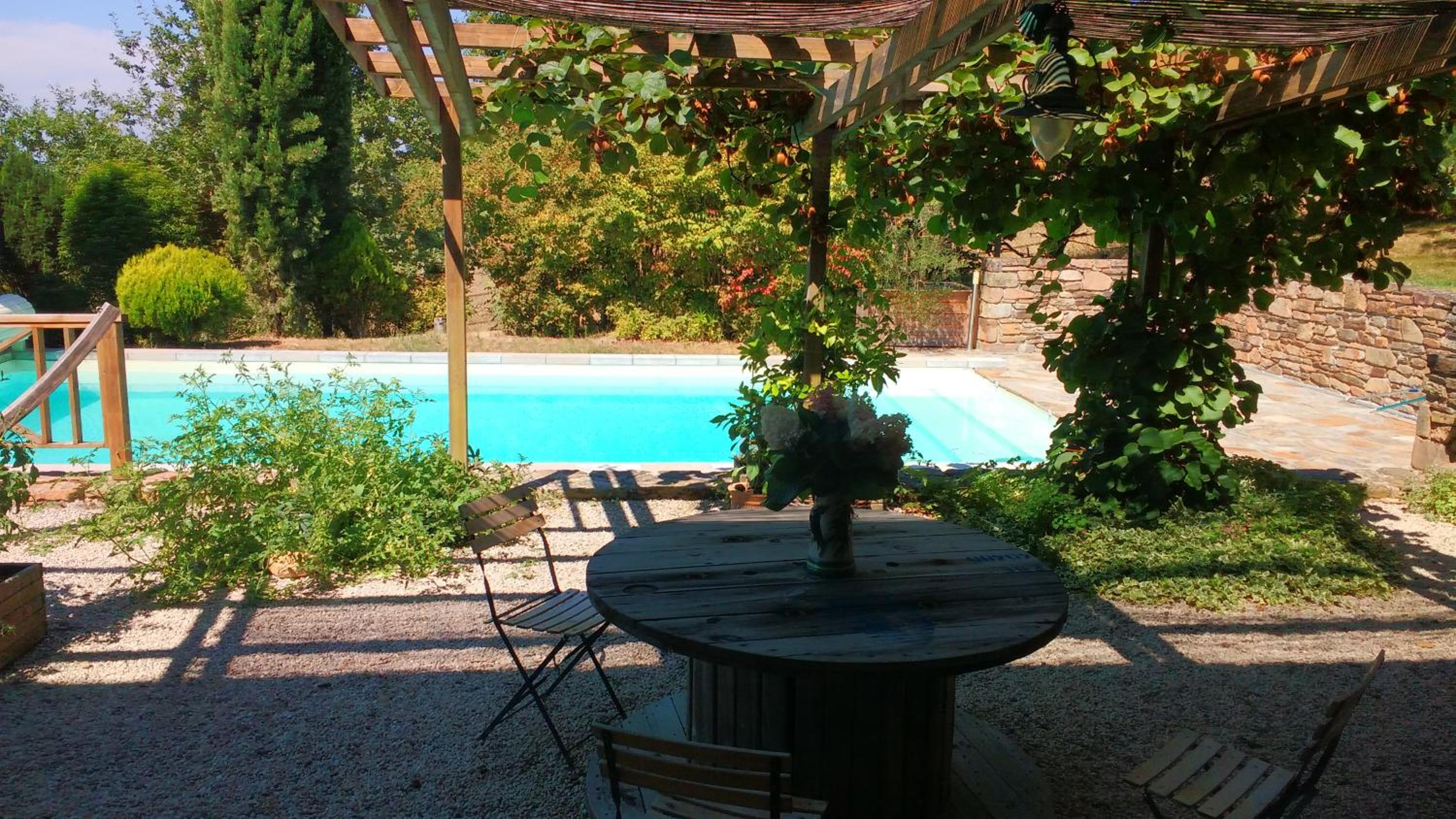 Les Hortensias view 2