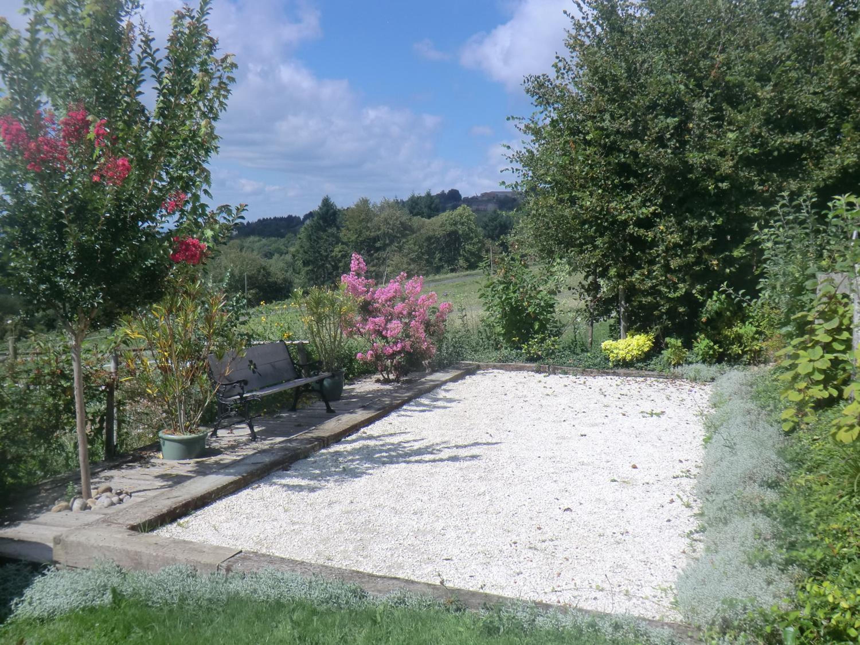 Les Hortensias view 3