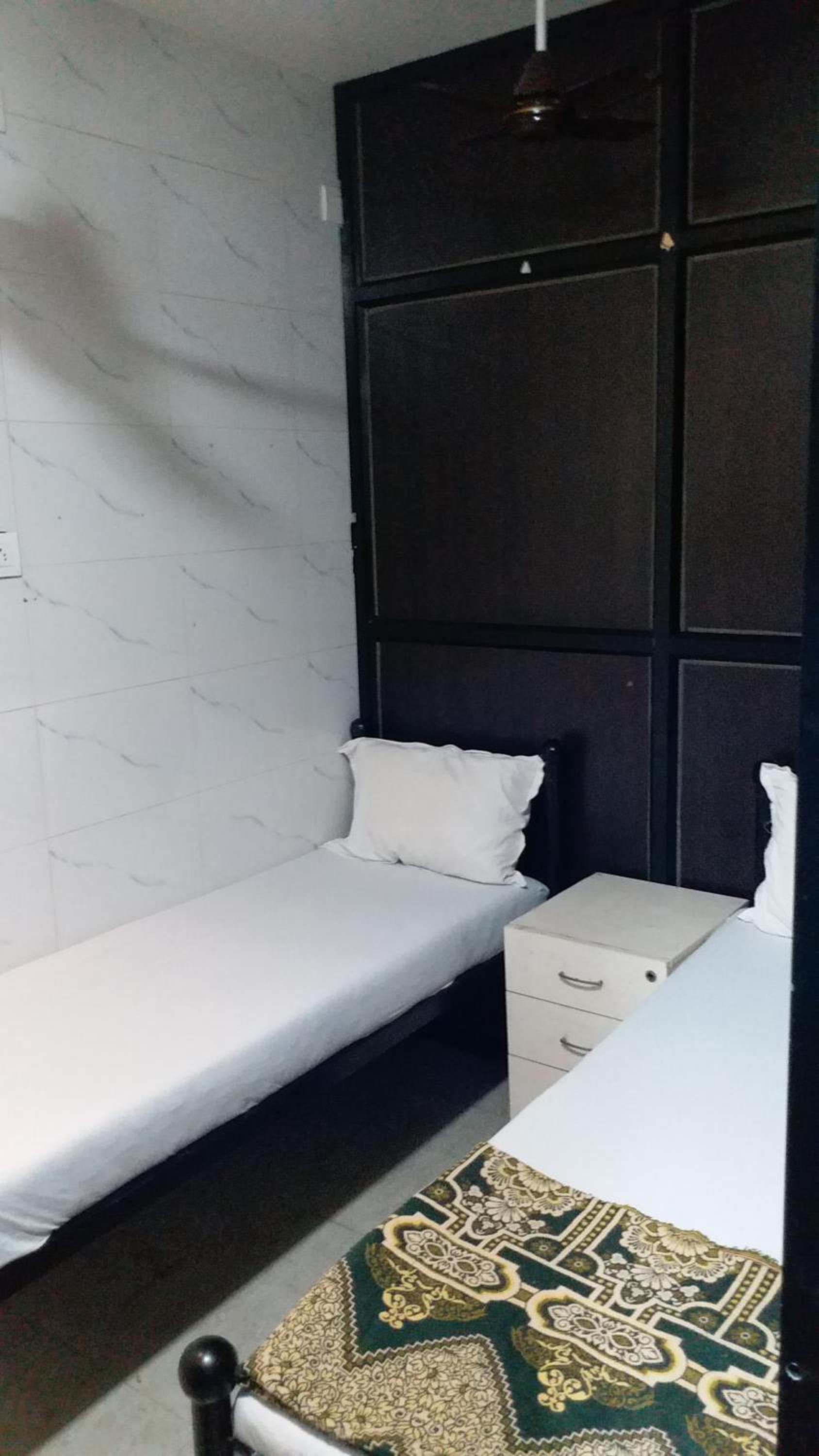 One Step Hostel