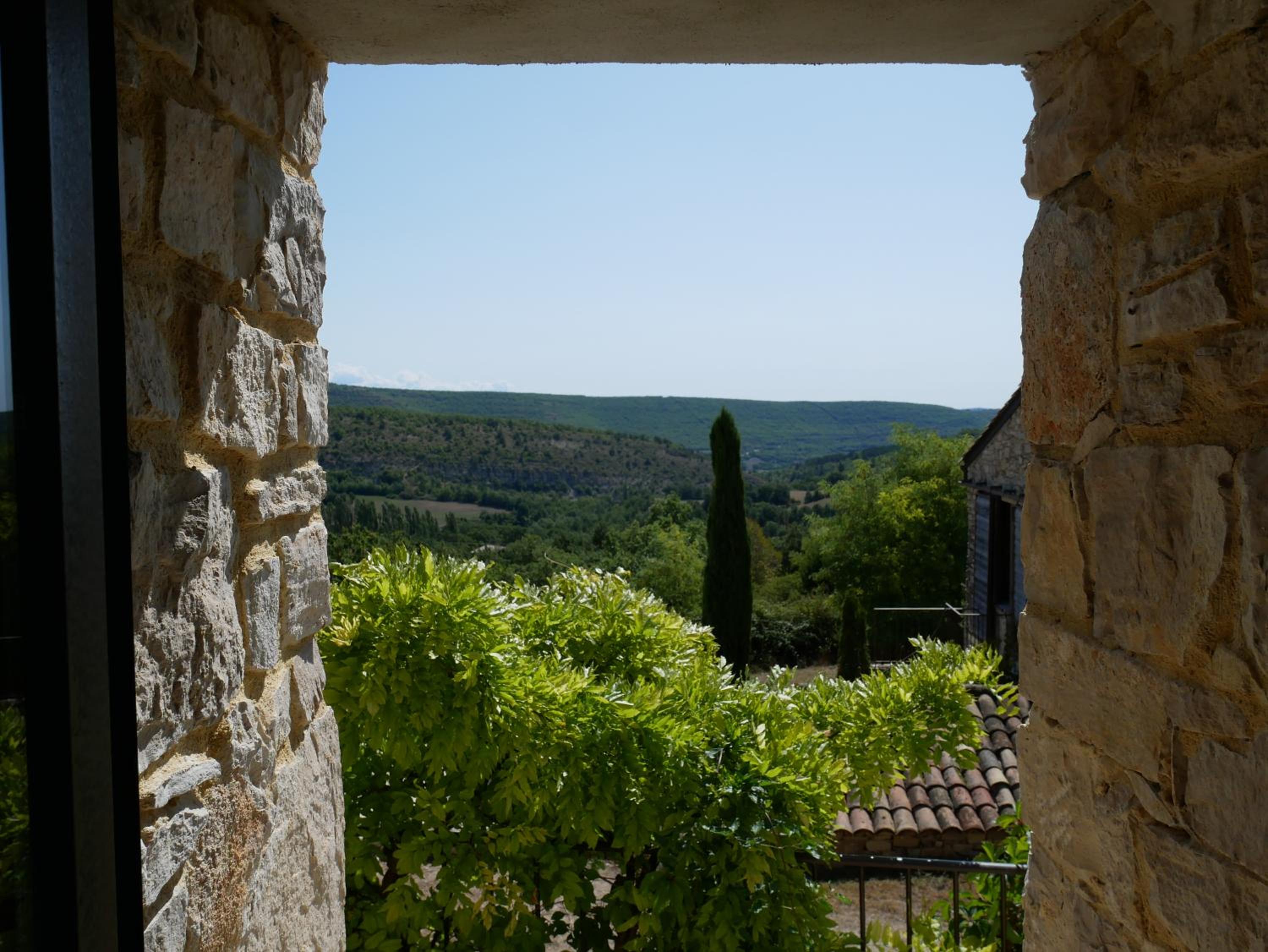 Photo 46