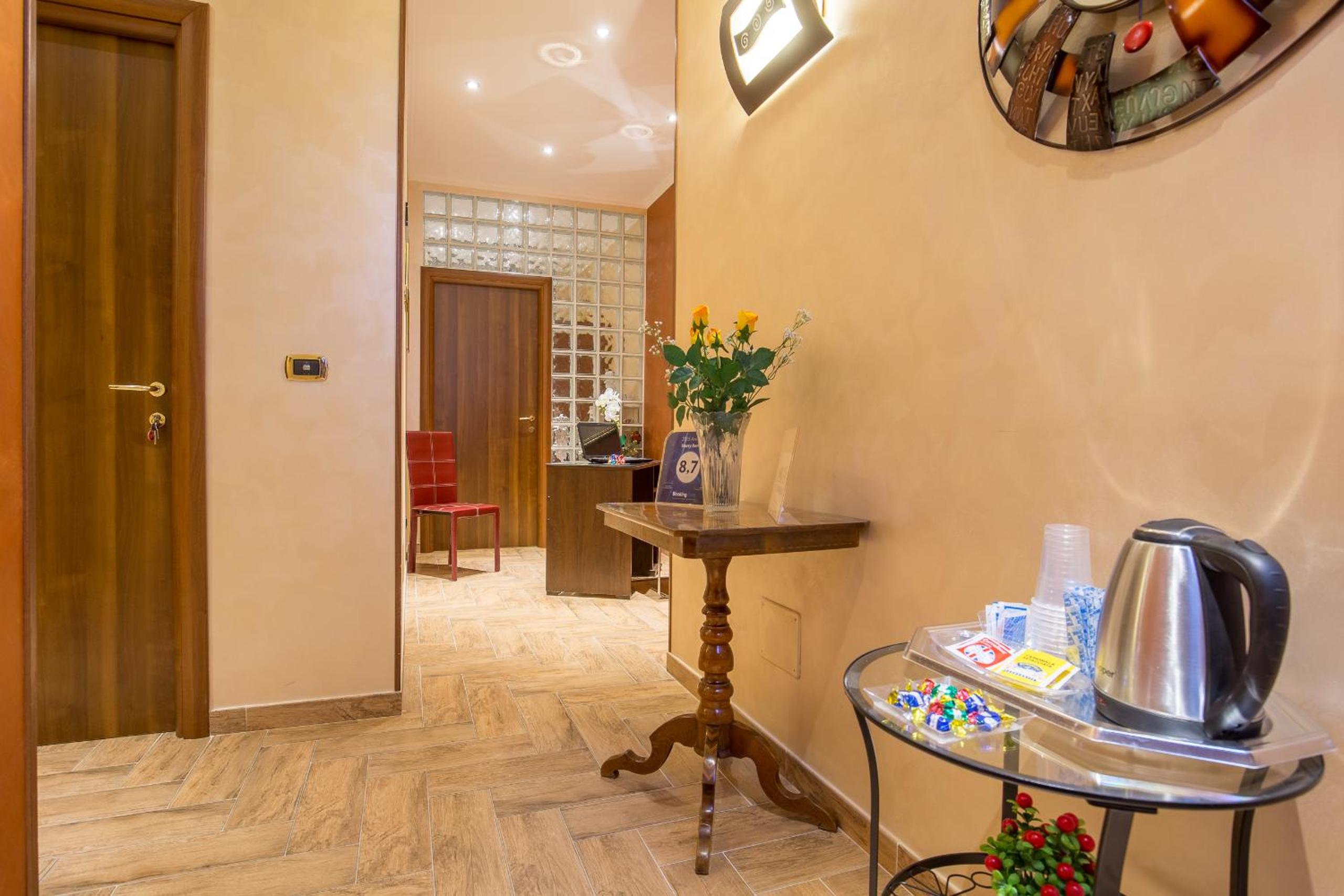 Starry Rome Guest House