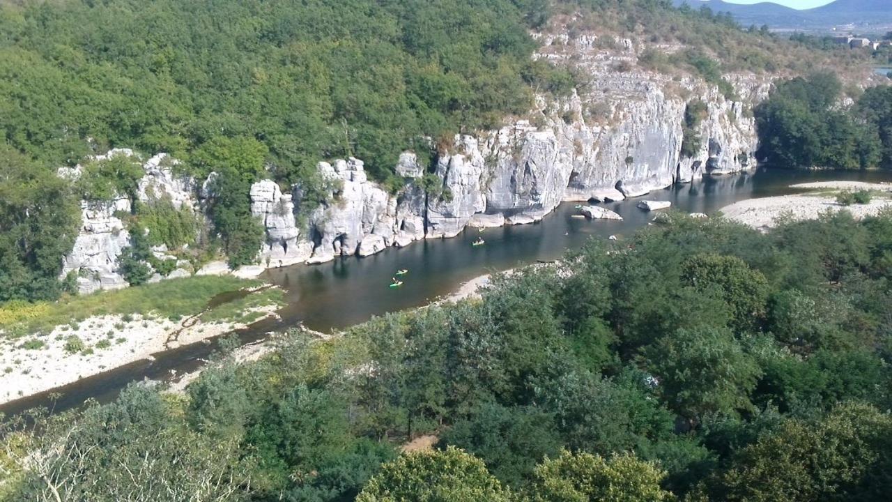 Location de gites Les Sources Chambonas/Les Vans view 2