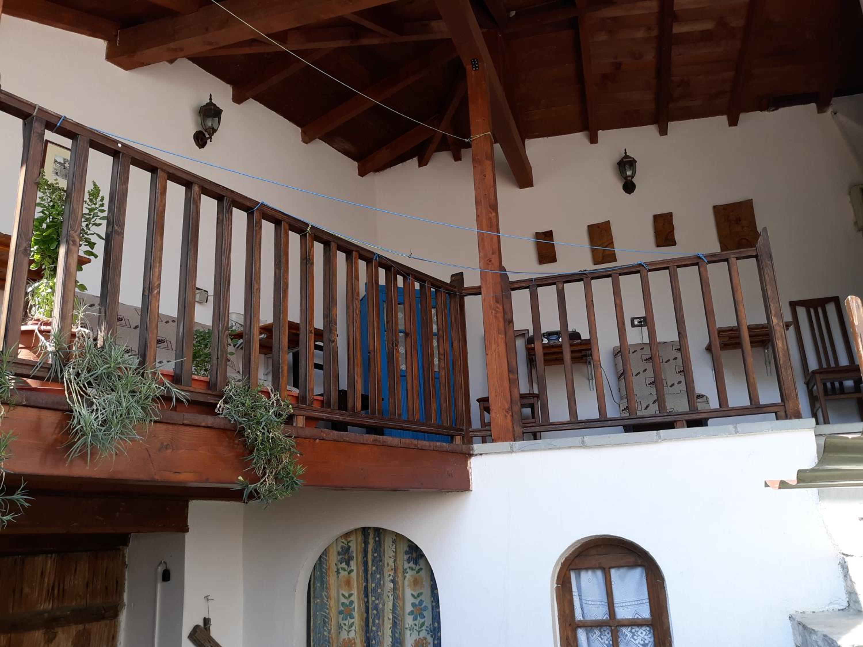 Hostel Mangalem