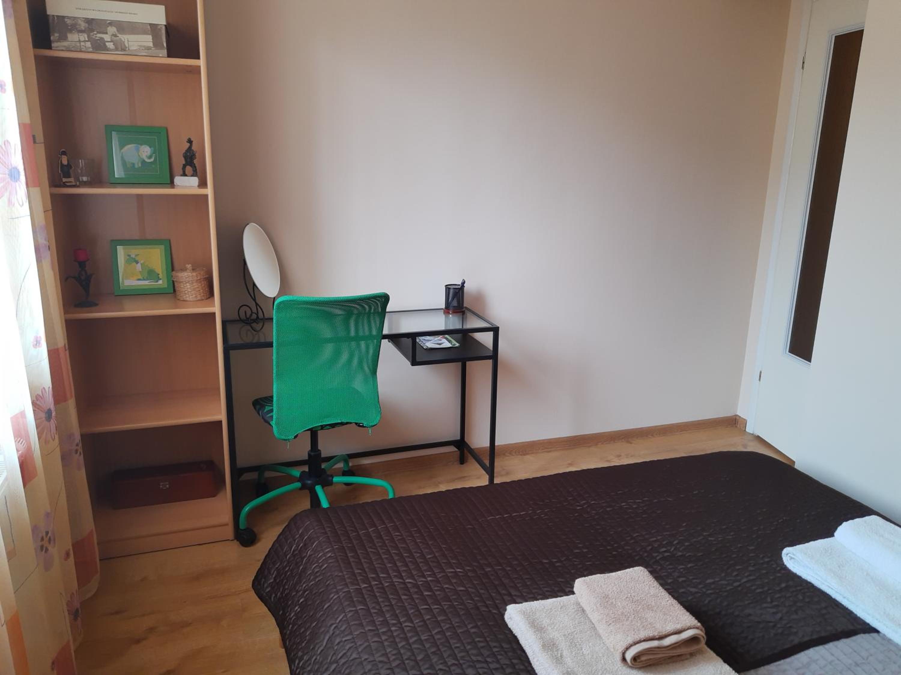 Na Złotych Łanach - apartament z parkingiem