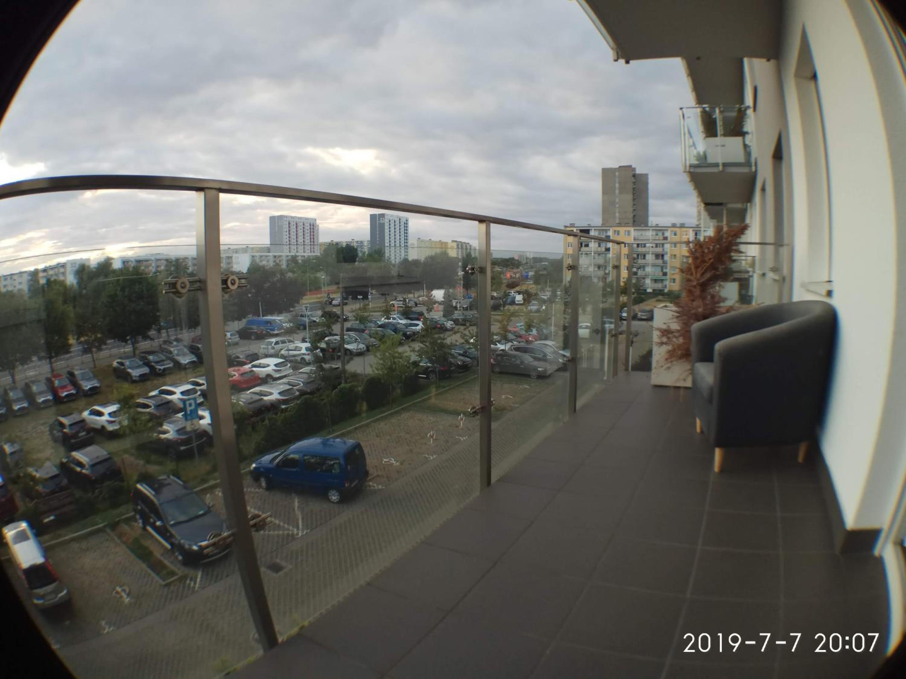 1090 Śmiałego 38 - Tanie Pokoje w Apartamencie - samodzielne zameldowanie - self check in