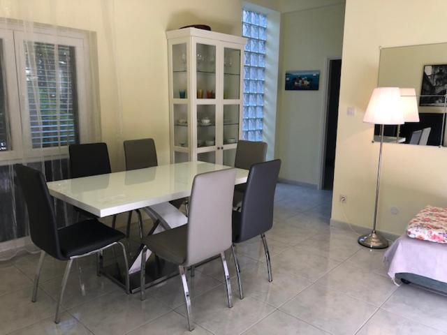 Sabina Apartments view 2