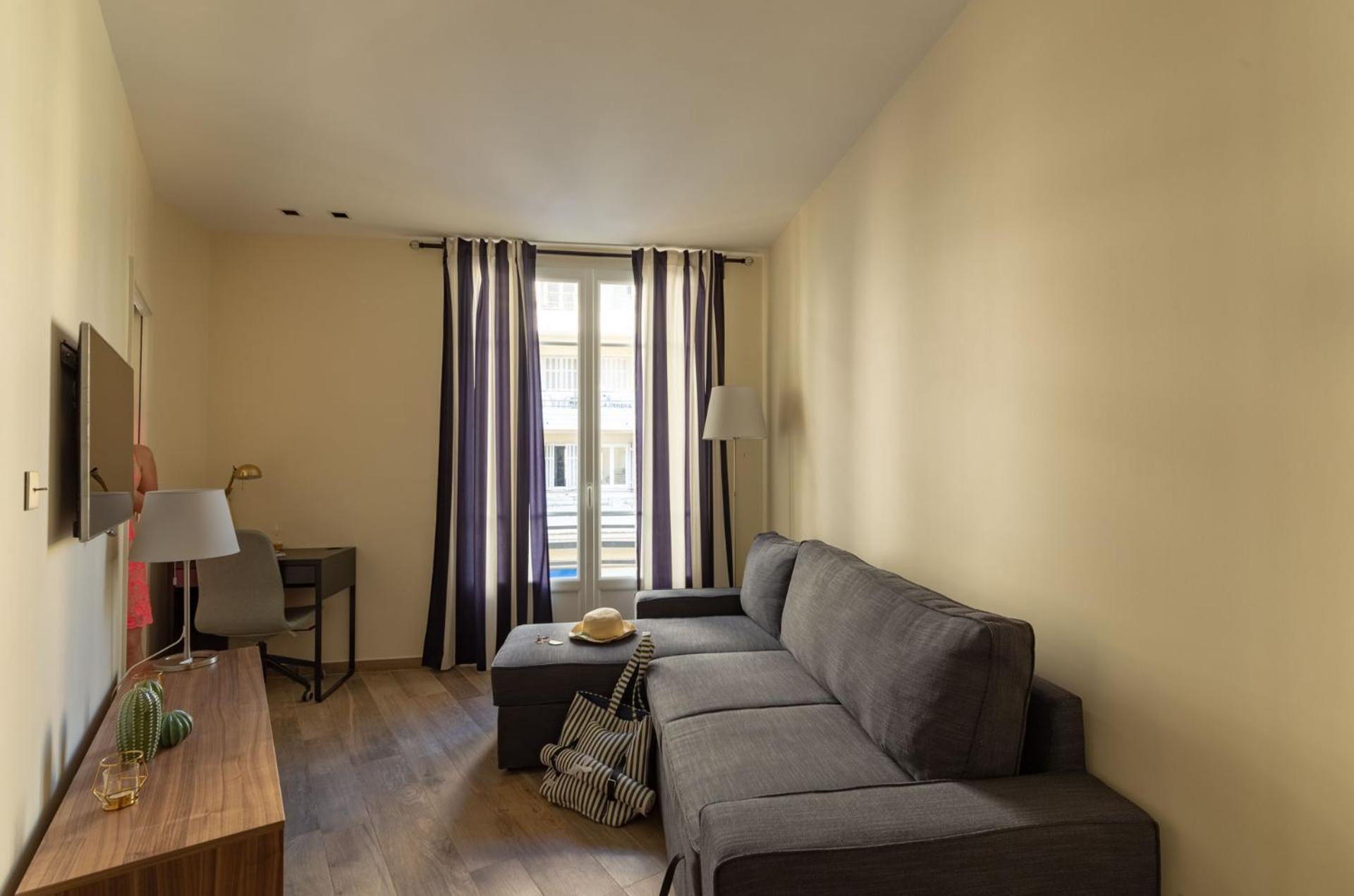 100m from the sea photo 4