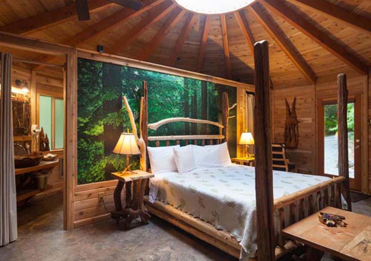 Stormking Hotel